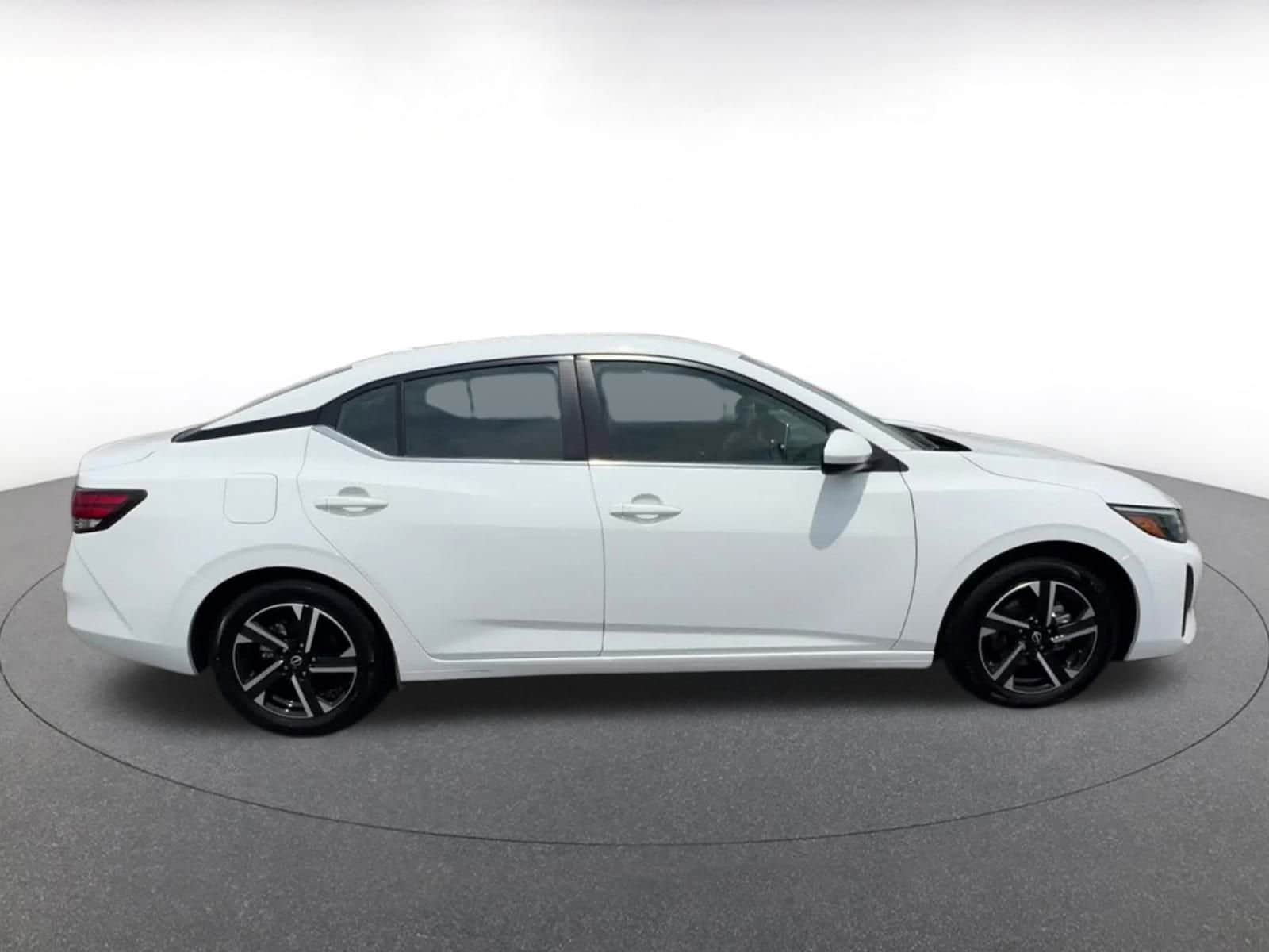 Thumbnail: 2024 Nissan Sentra - 15