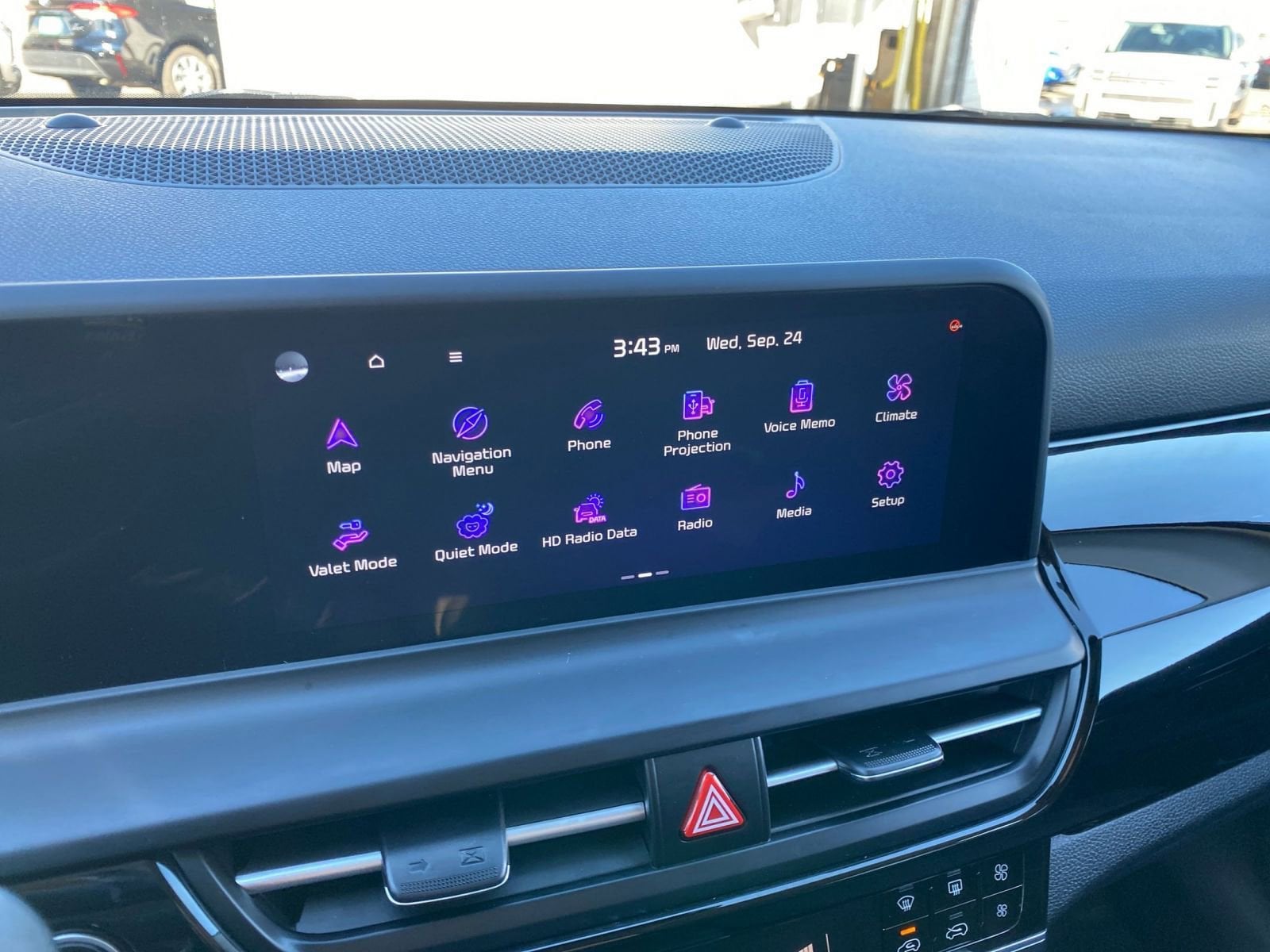 Thumbnail: 2025 Kia Seltos - 18