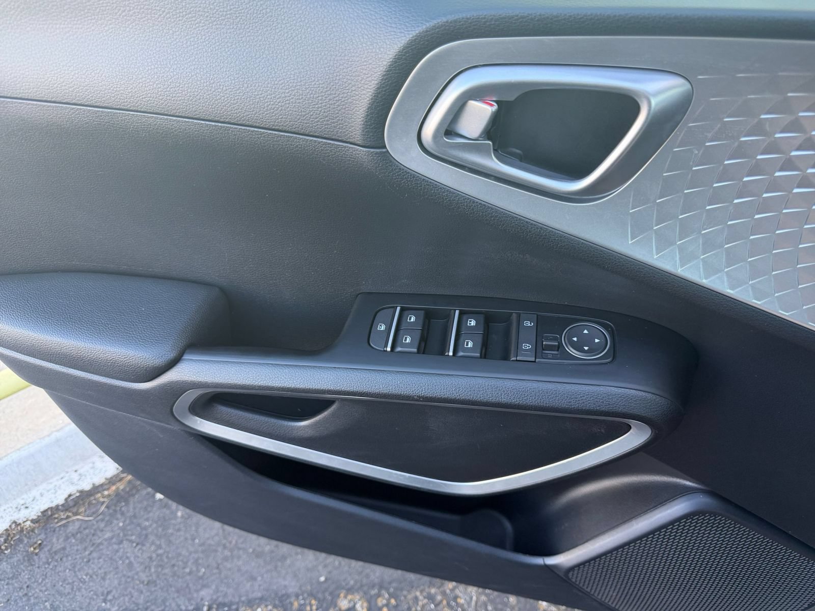 Thumbnail: 2025 Kia Soul - 18