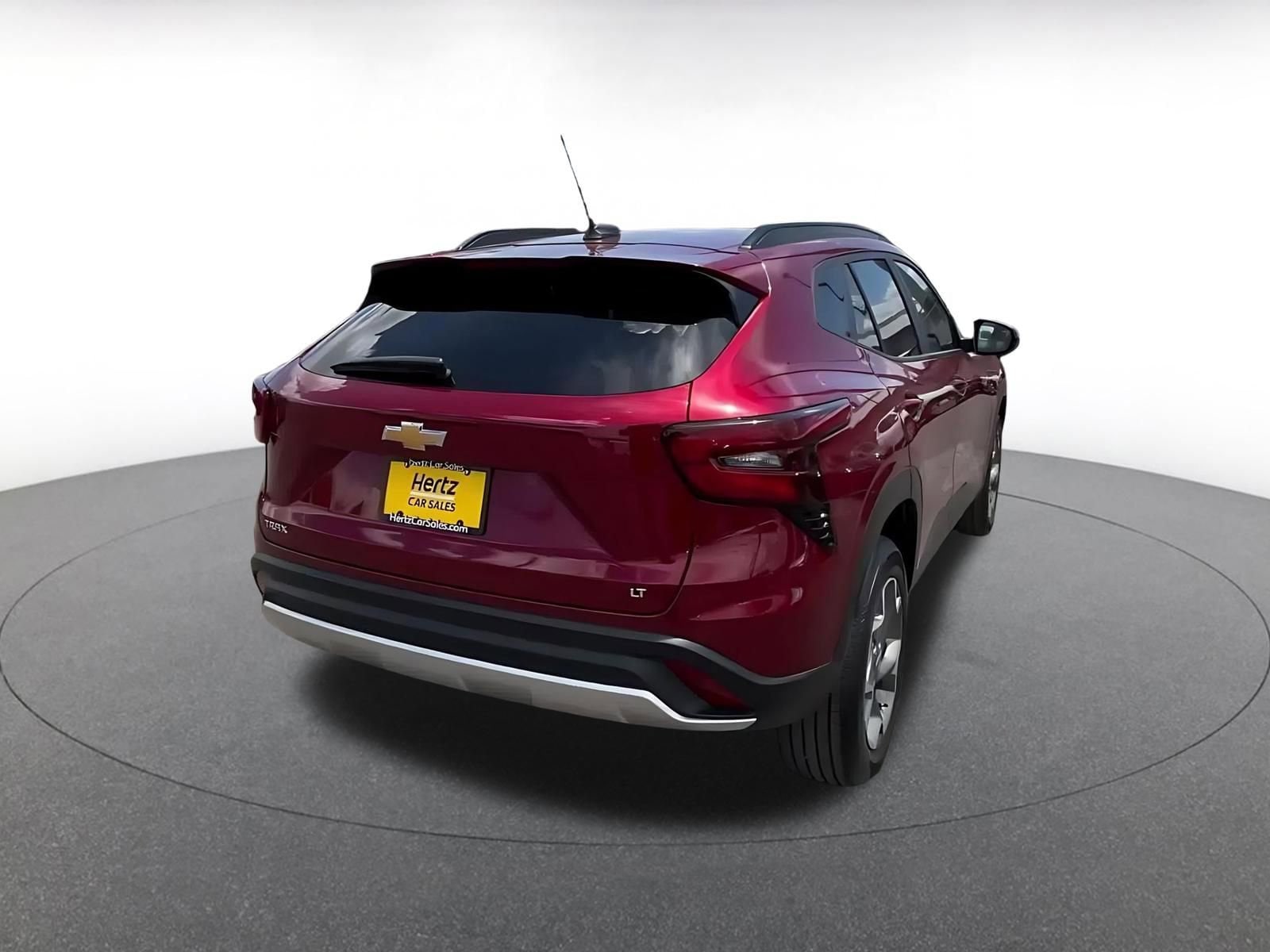 Thumbnail: 2025 Chevrolet Trax - 15