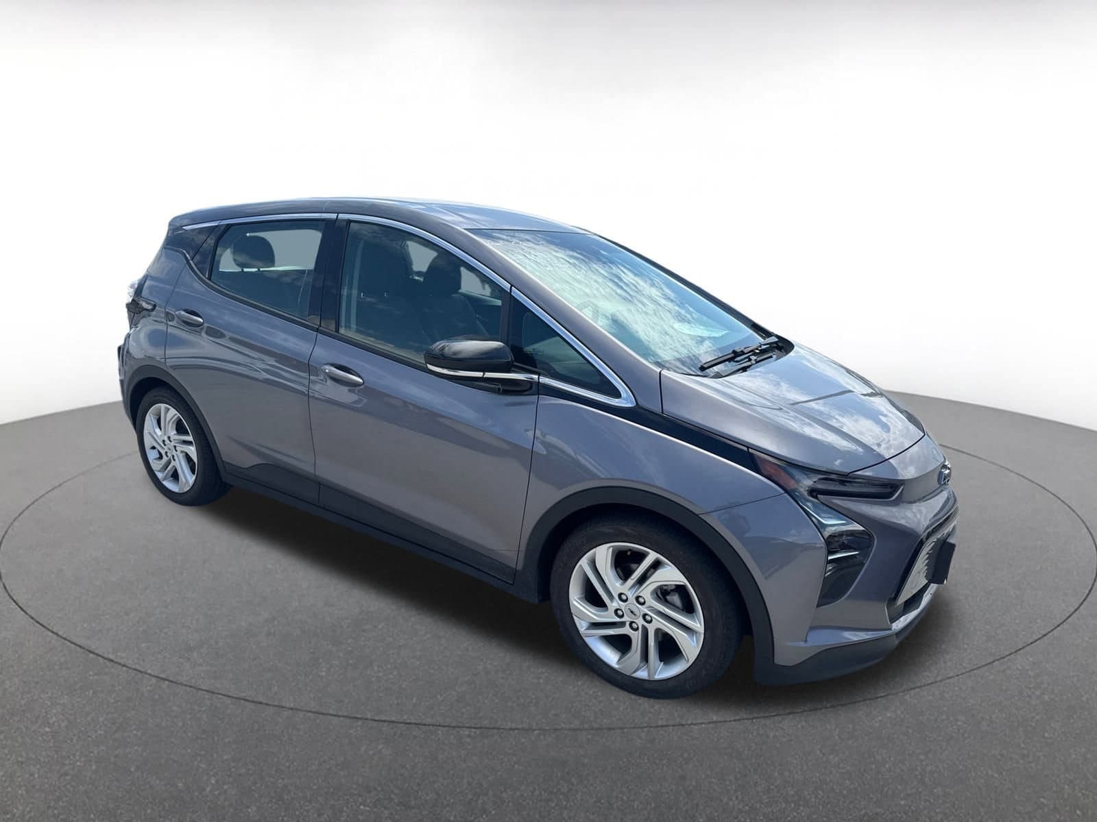 Thumbnail: 2023 Chevrolet Bolt EV - 1
