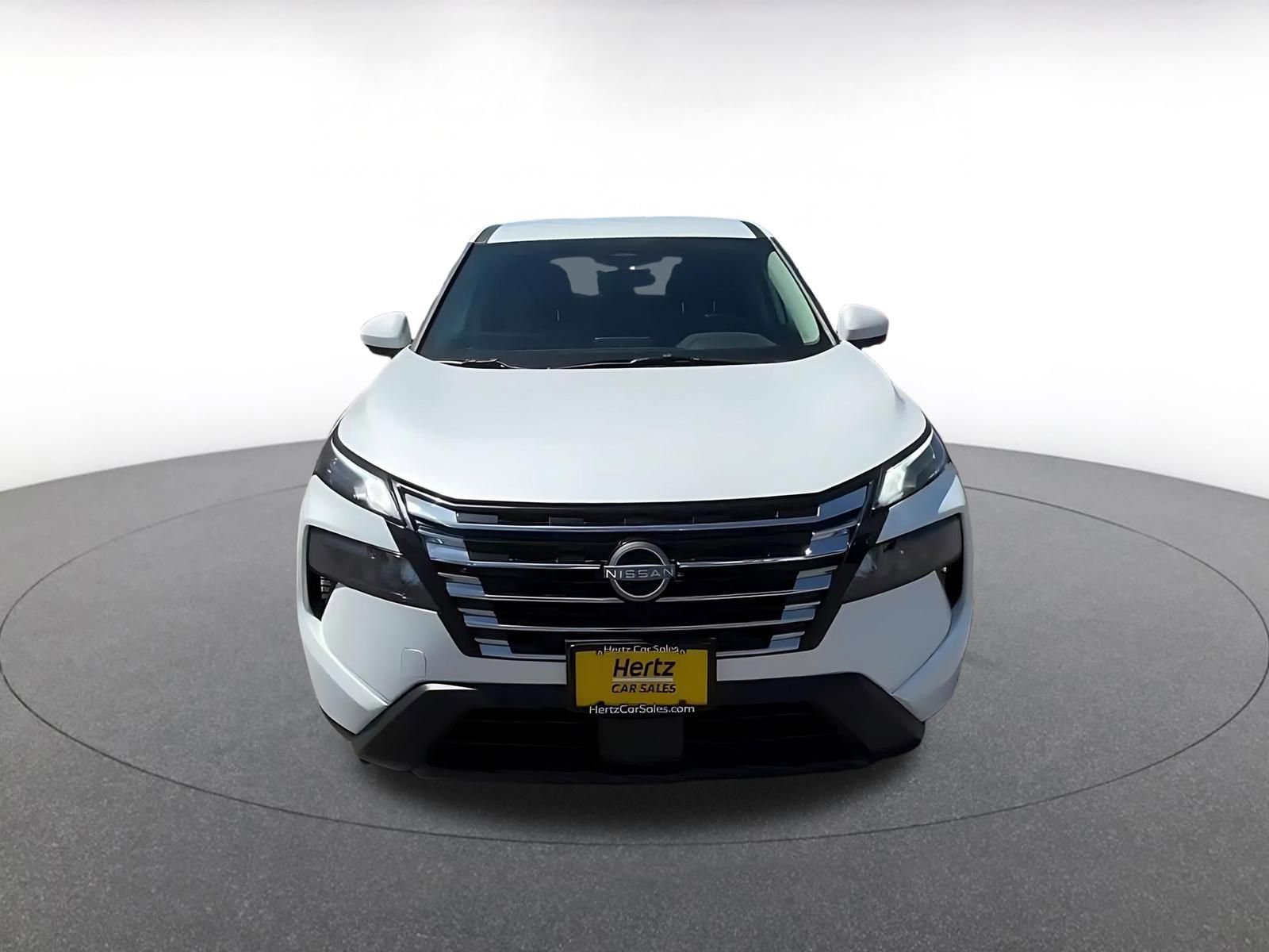 Thumbnail: 2025 Nissan Rogue - 4