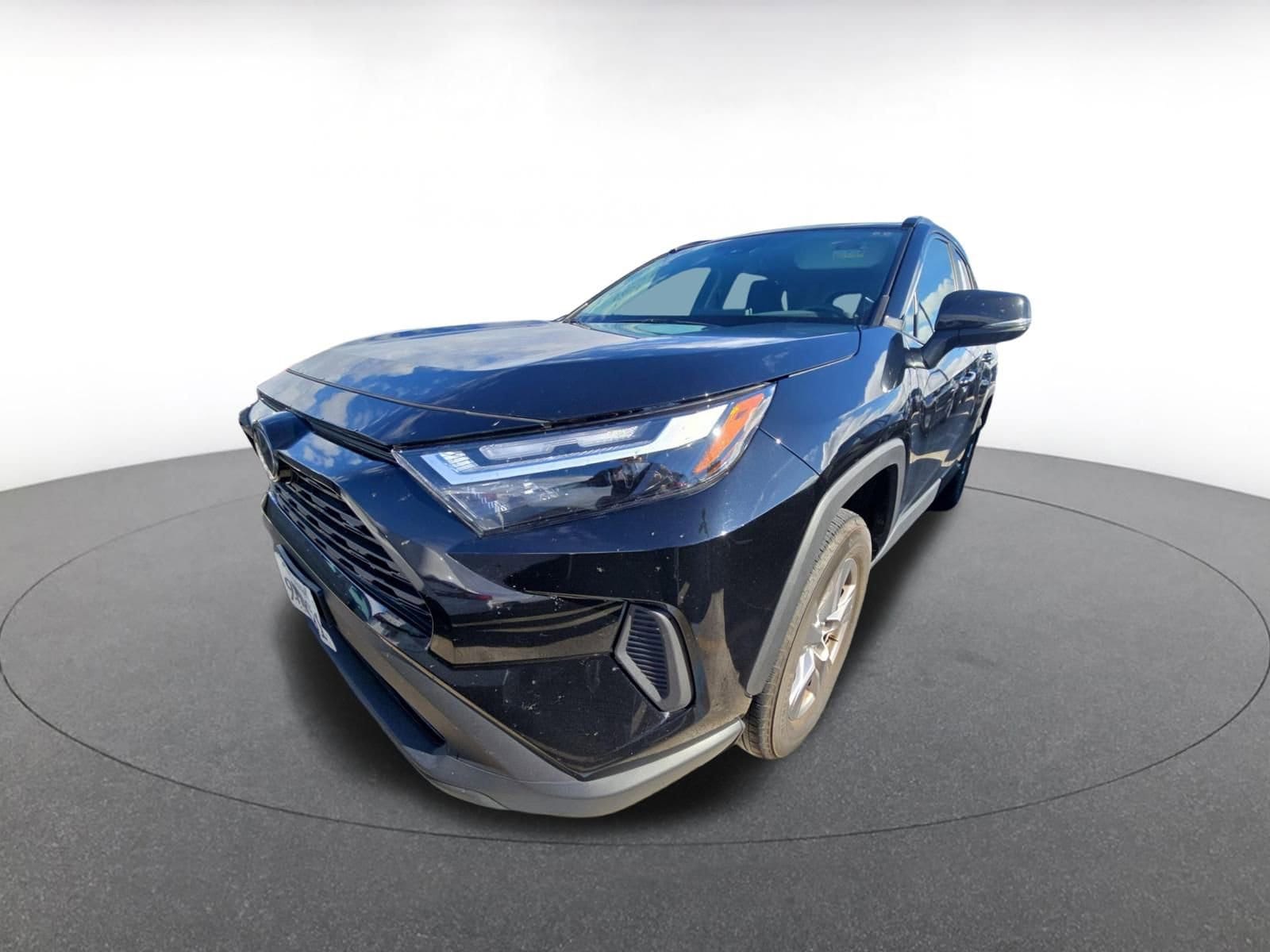 Thumbnail: 2025 Toyota RAV4 - 5