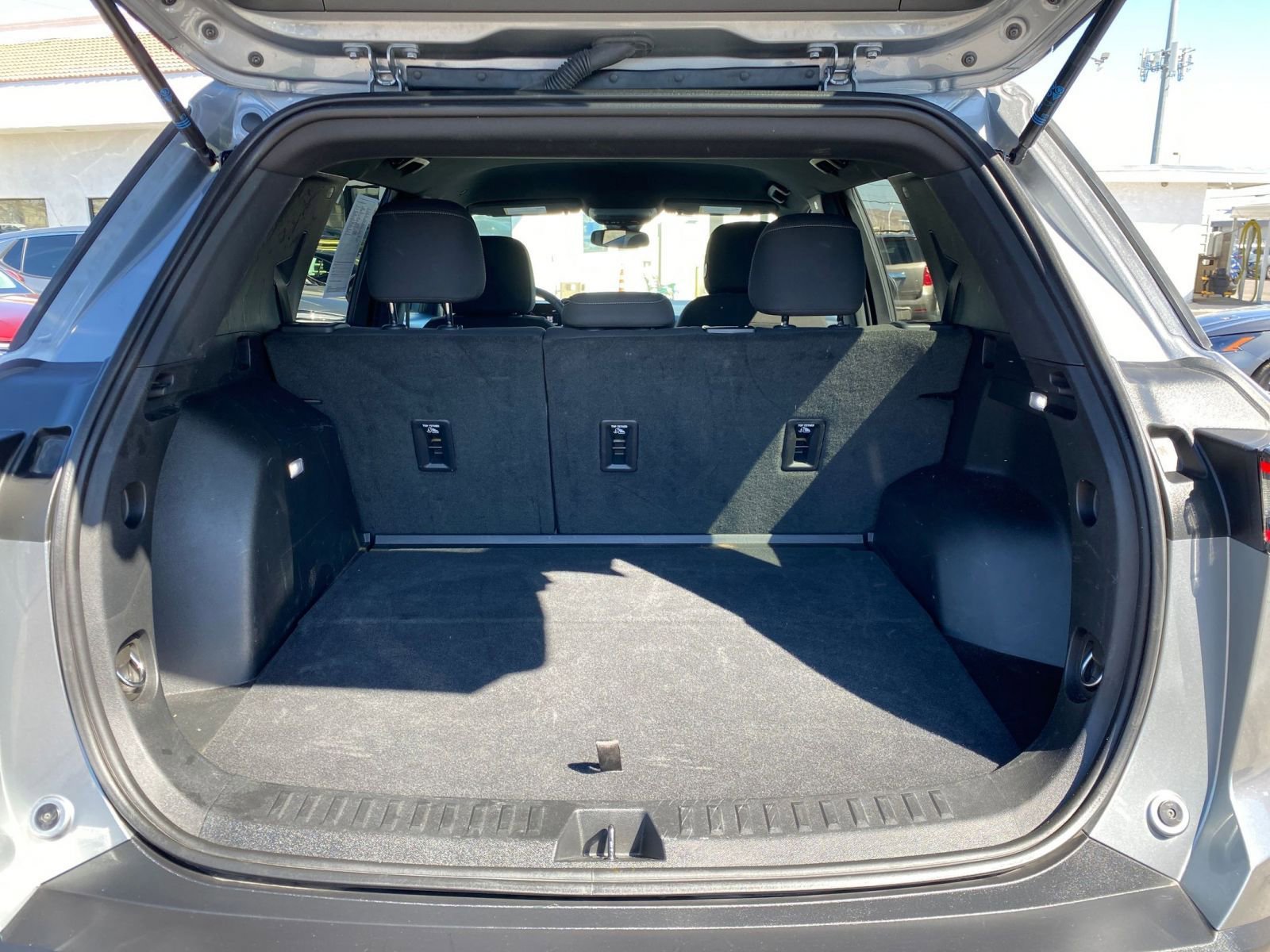 Thumbnail: 2025 Chevrolet Equinox - 31