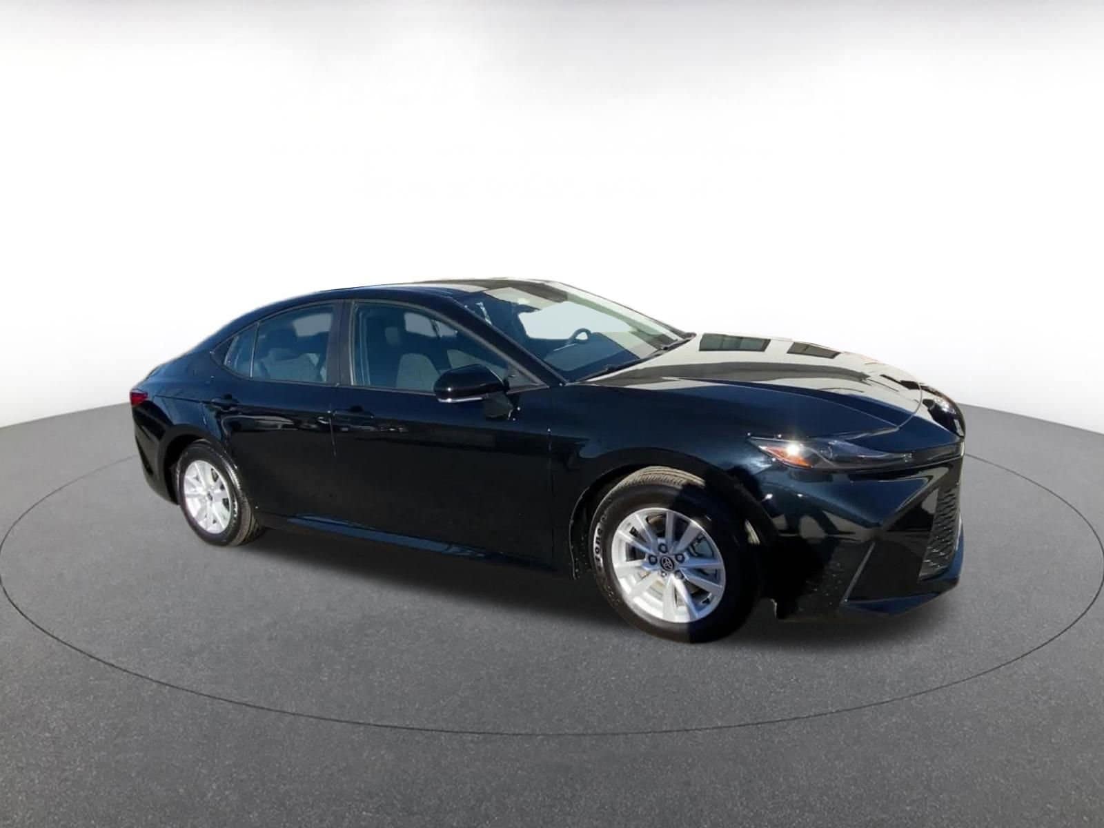 Thumbnail: 2025 Toyota Camry - 2