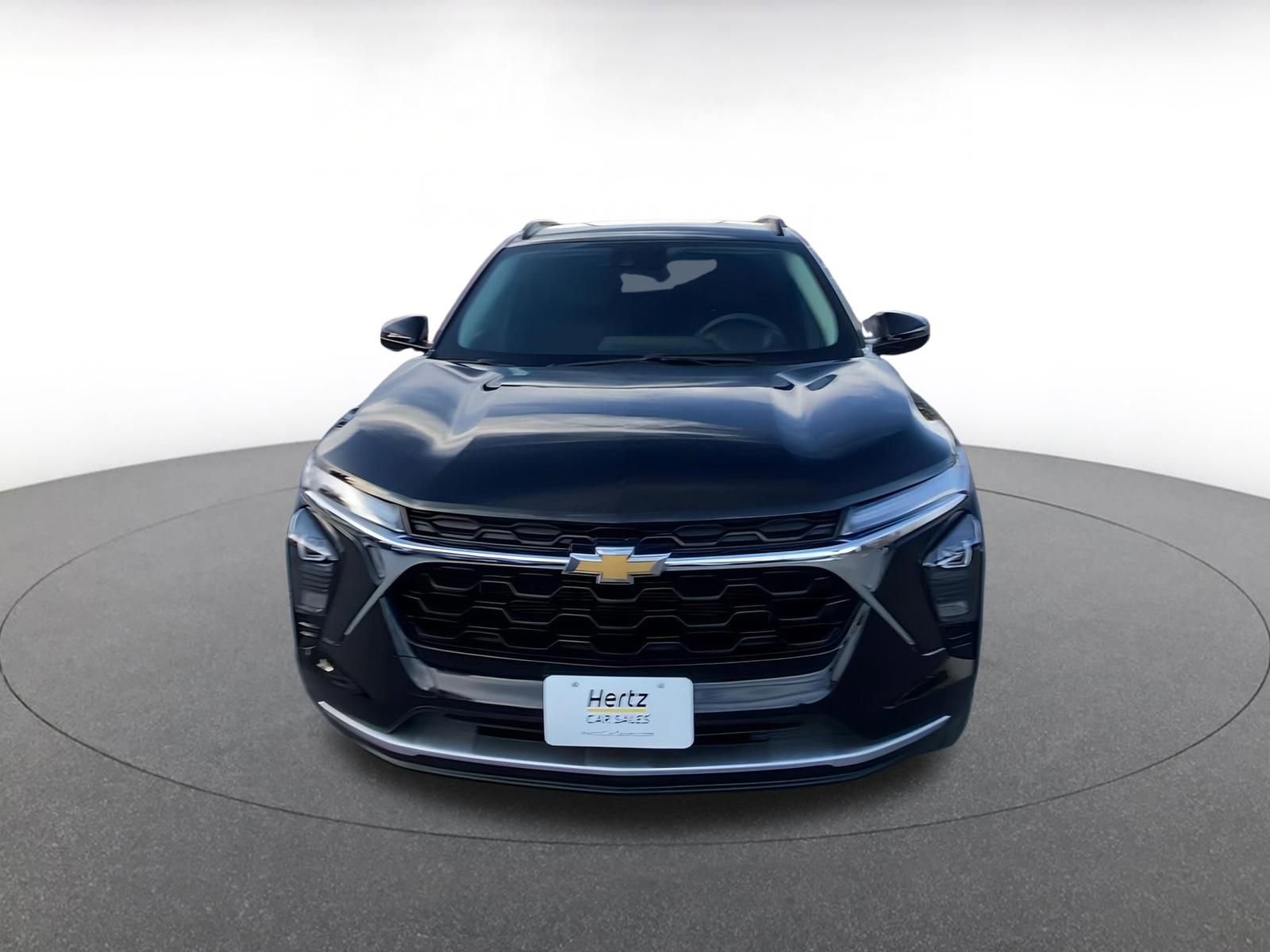 Thumbnail: 2025 Chevrolet Trax - 4