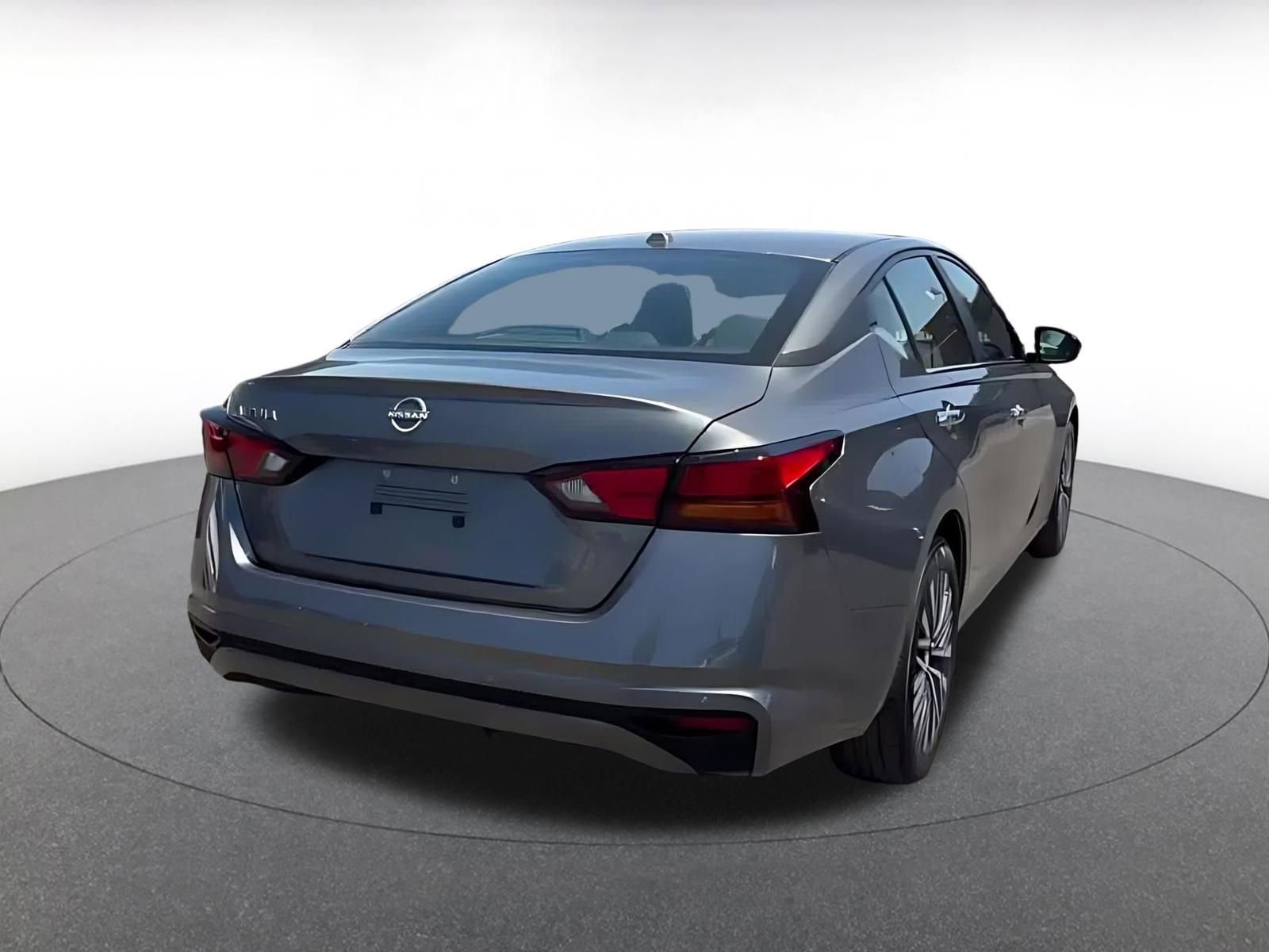 Thumbnail: 2025 Nissan Altima - 15