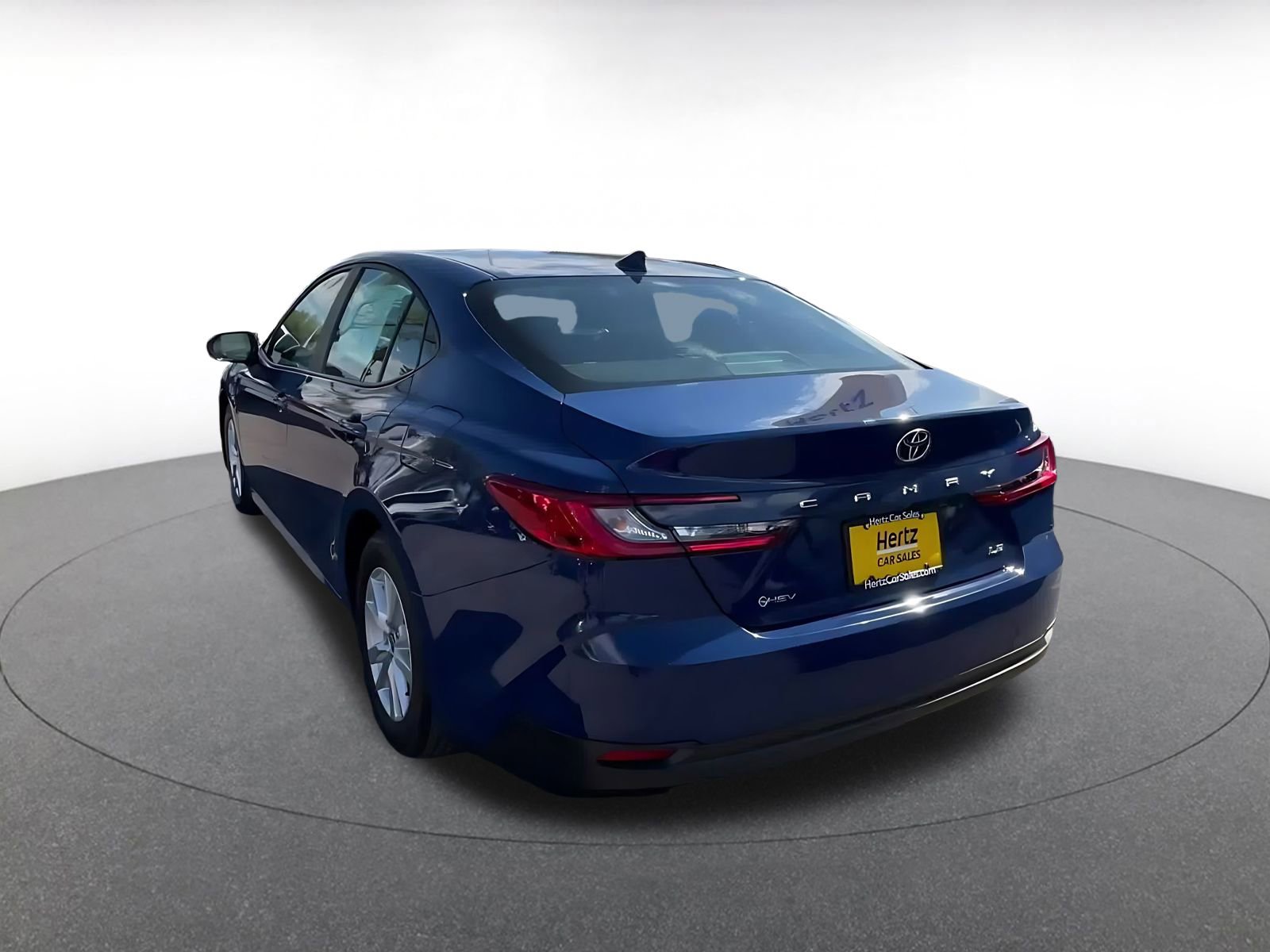 Thumbnail: 2025 Toyota Camry - 11