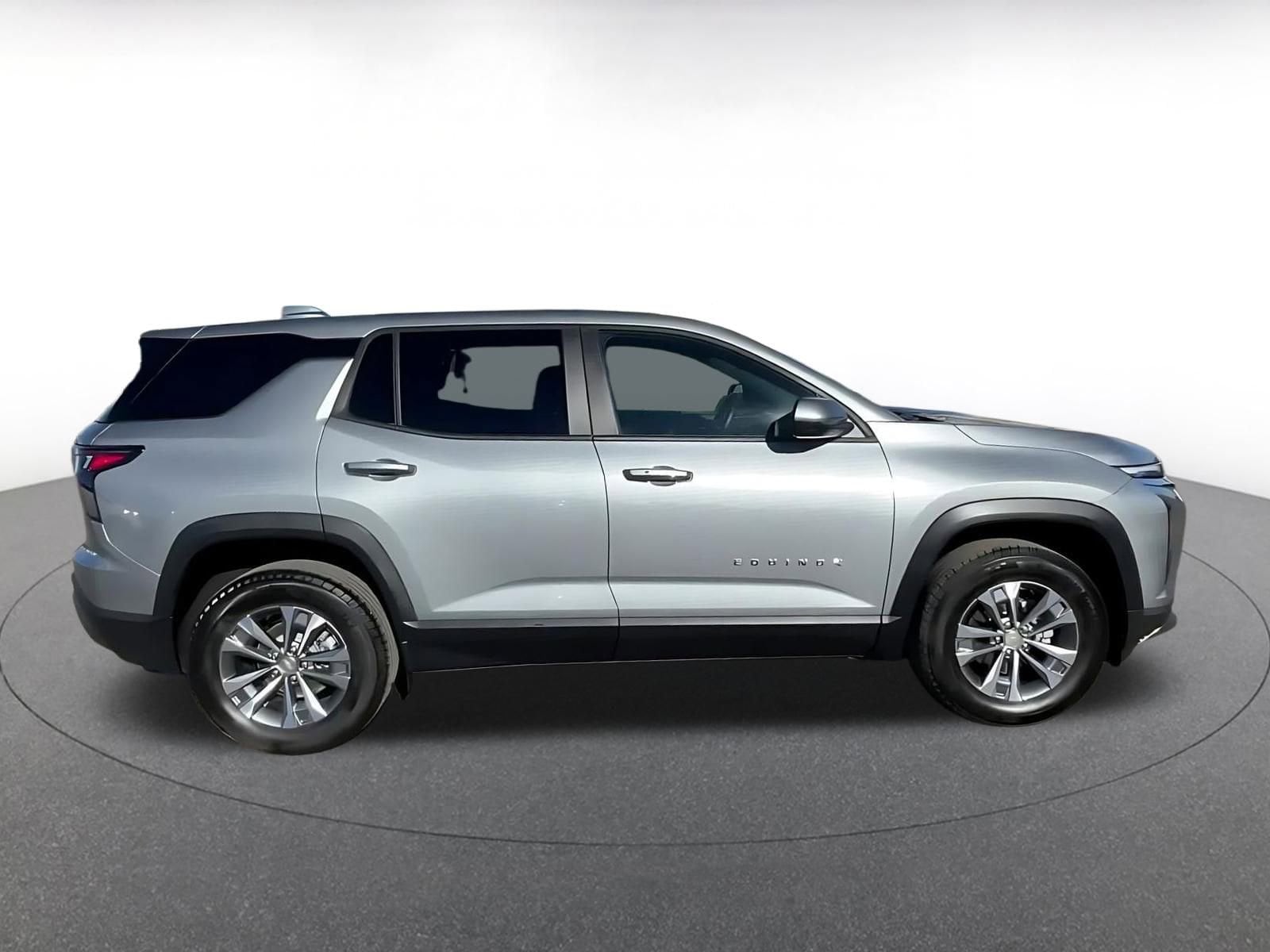 Thumbnail: 2025 Chevrolet Equinox - 16