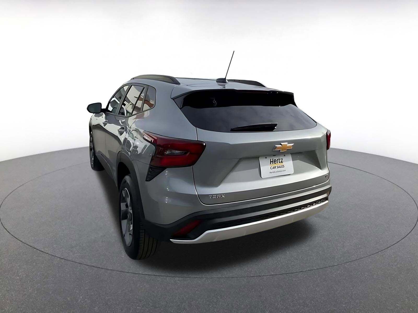 Thumbnail: 2025 Chevrolet Trax - 11