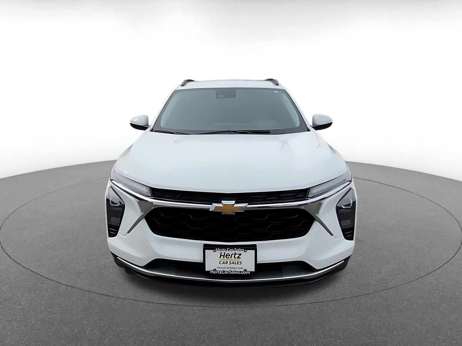 Thumbnail: 2025 Chevrolet Trax - 4