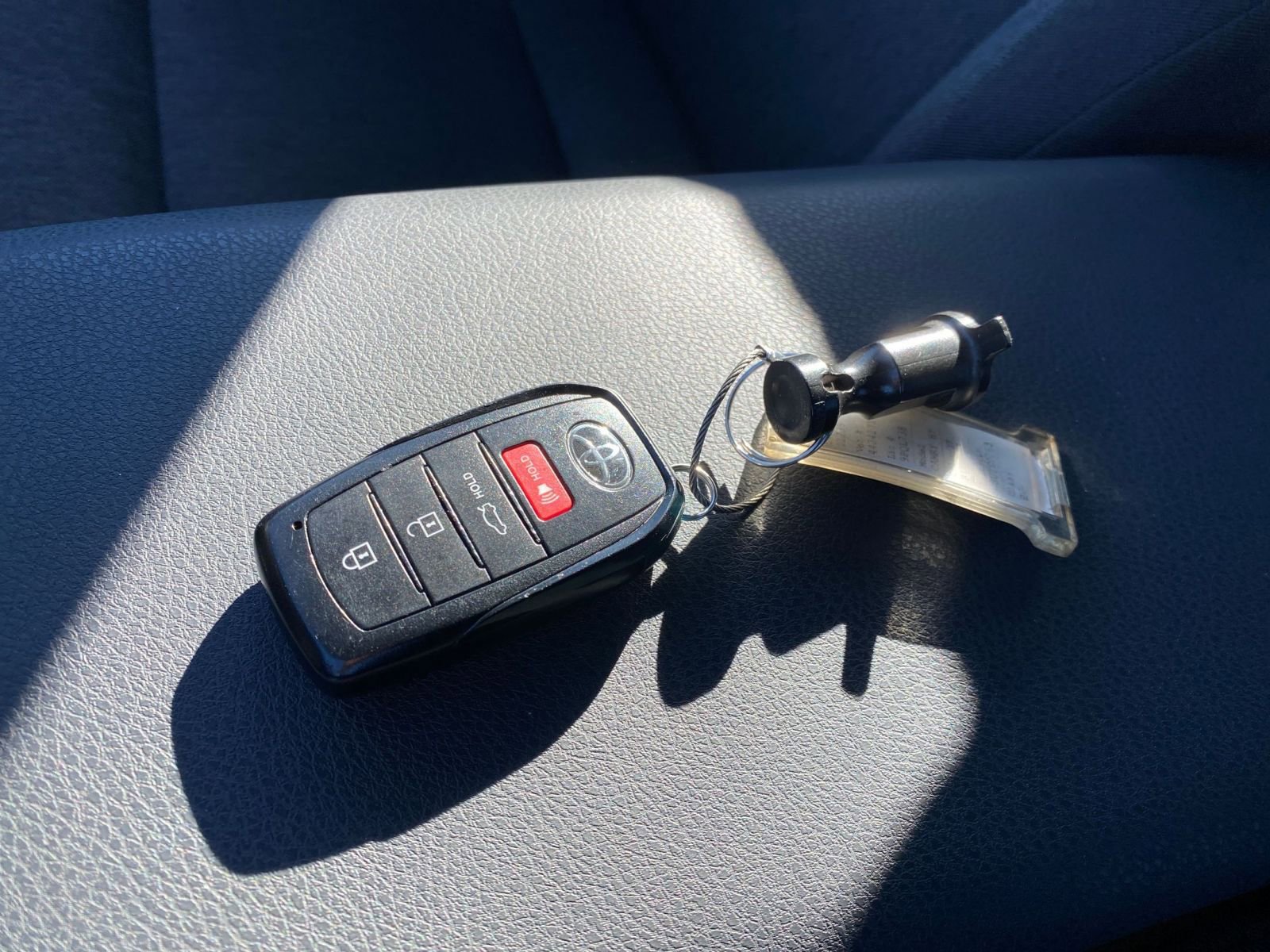 Thumbnail: 2025 Toyota Camry - 22