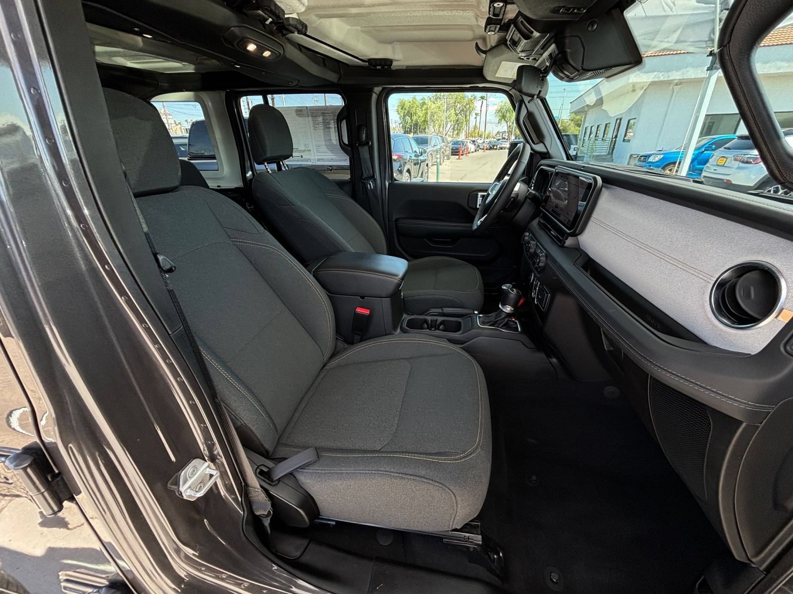 Thumbnail: 2025 Jeep Wrangler - 26