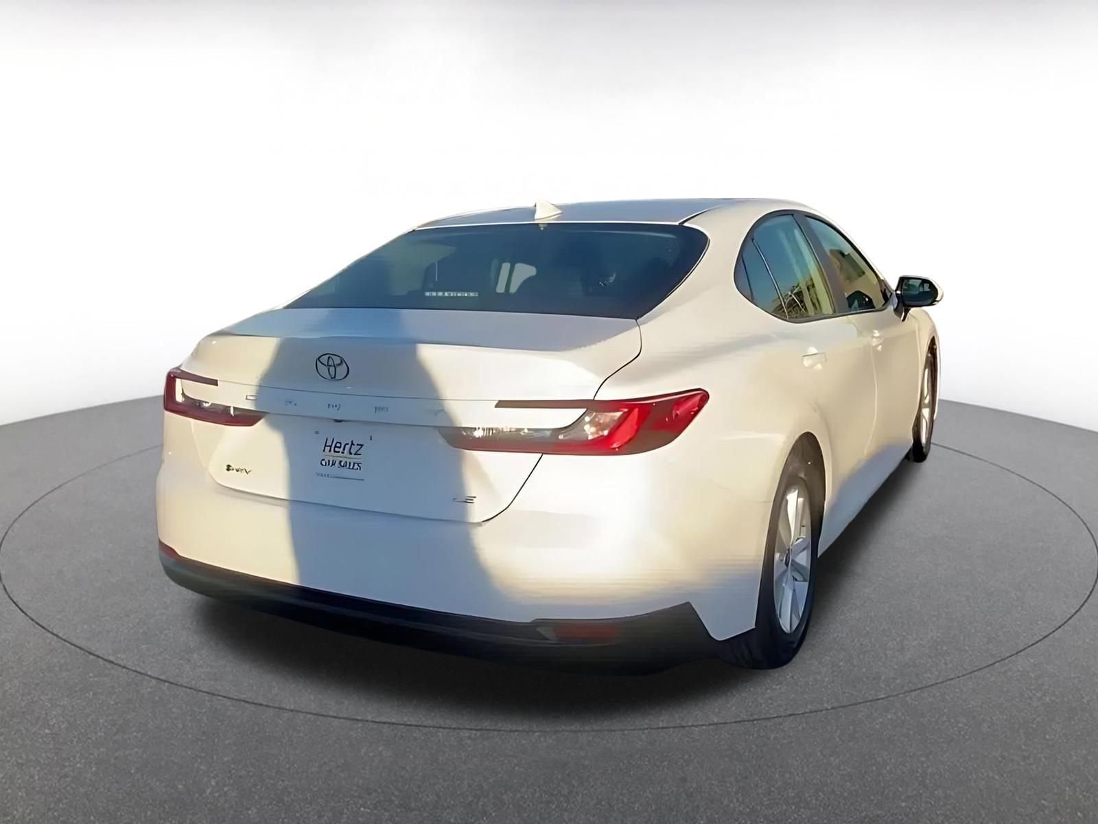 Thumbnail: 2025 Toyota Camry - 14