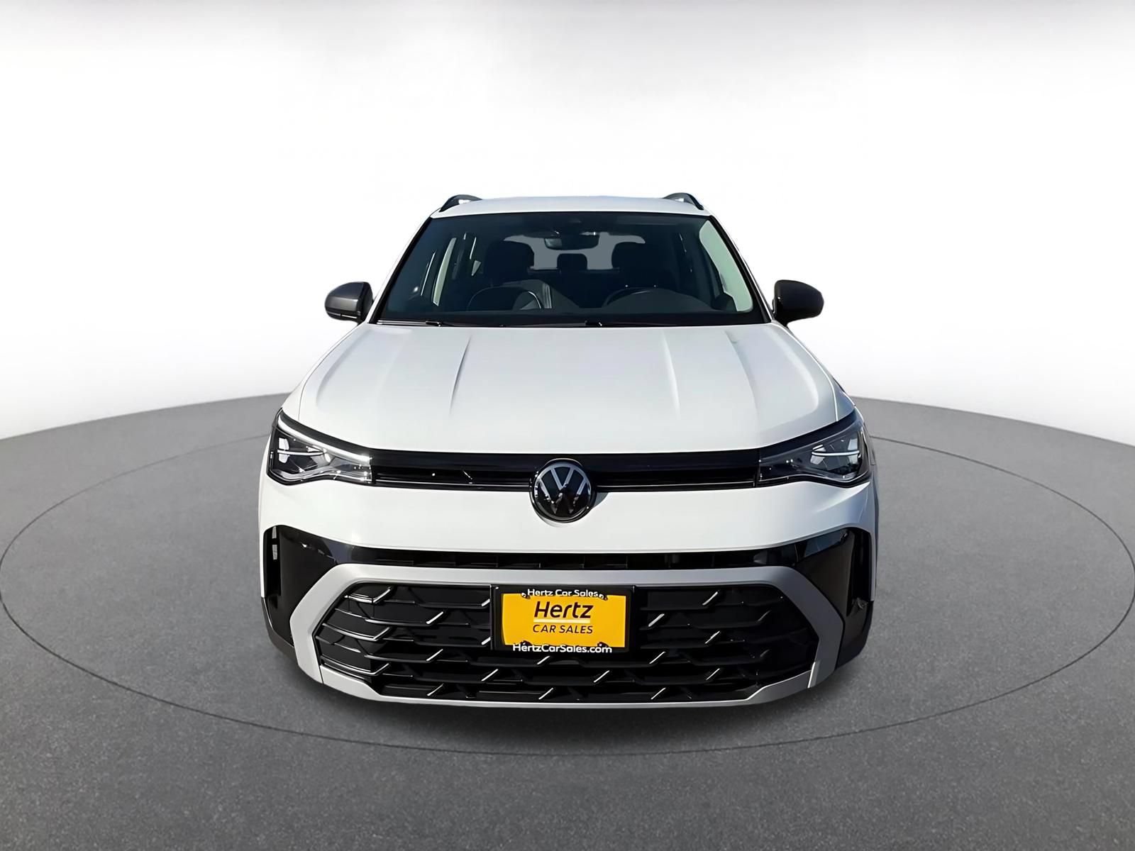Thumbnail: 2026 Volkswagen Taos - 4