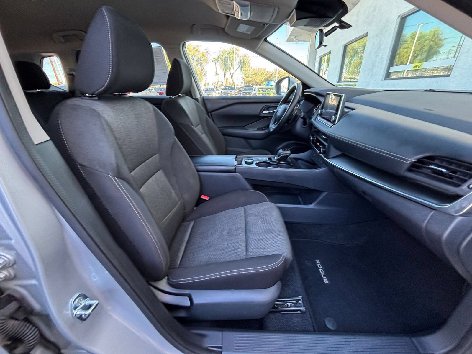 Thumbnail: 2025 Nissan Rogue - 28