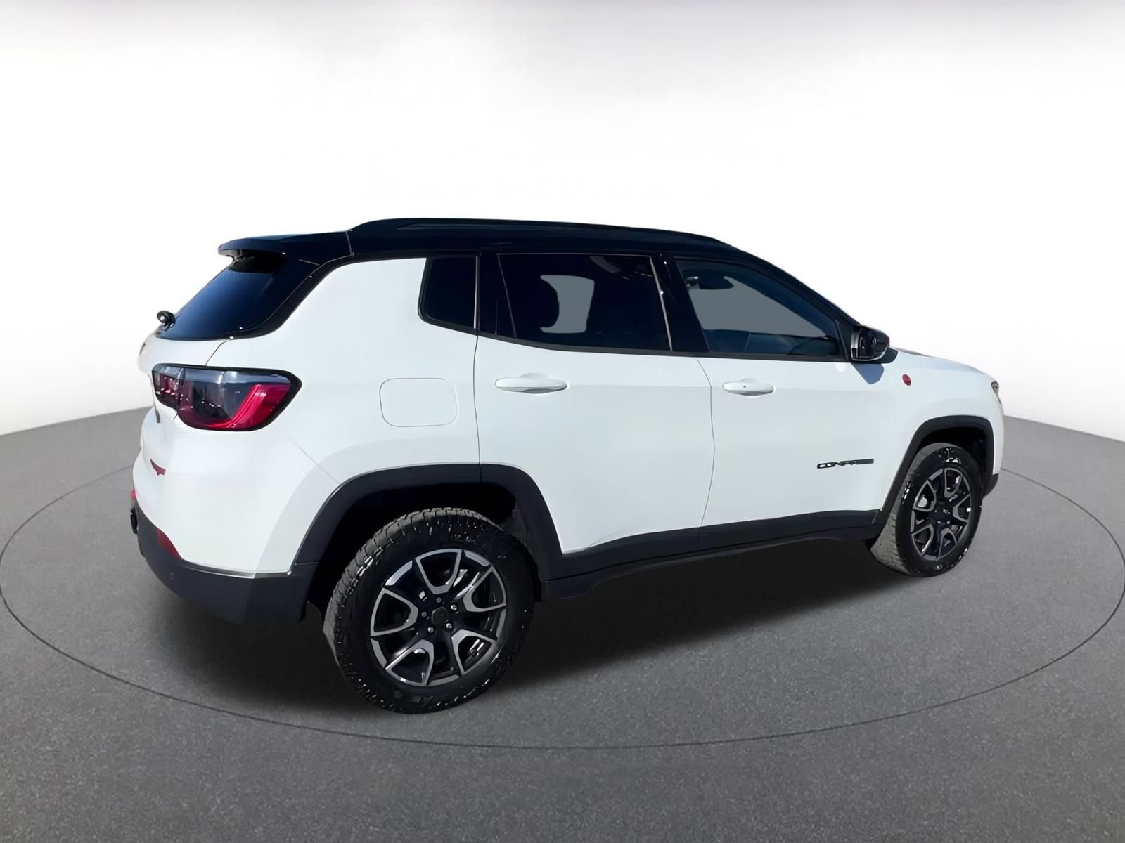 Thumbnail: 2025 Jeep Compass - 15