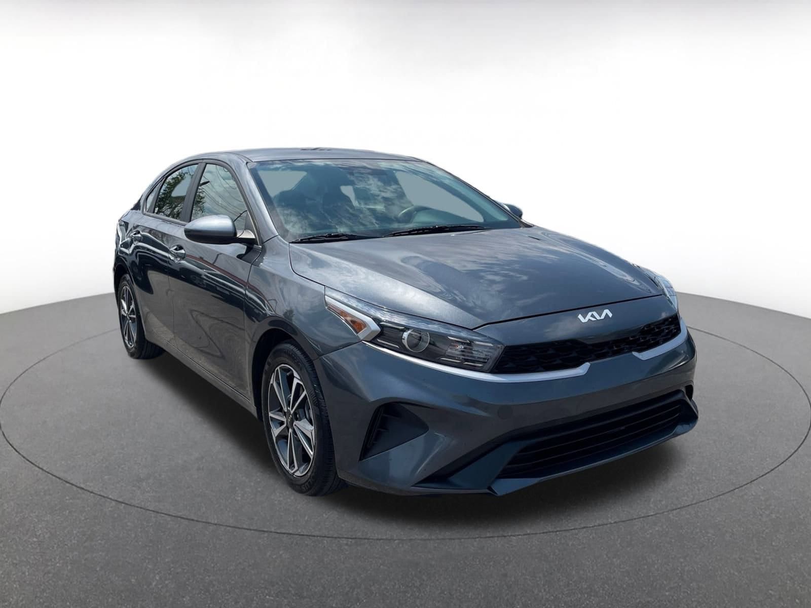 Thumbnail: 2024 Kia Forte - 1