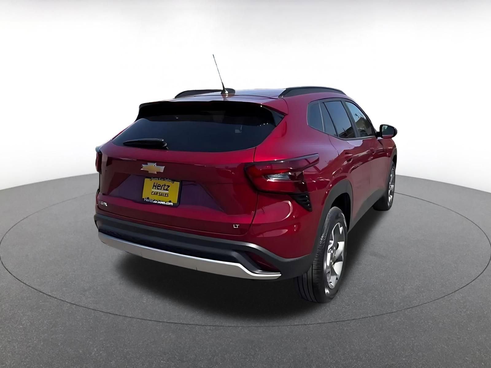 Thumbnail: 2025 Chevrolet Trax - 15