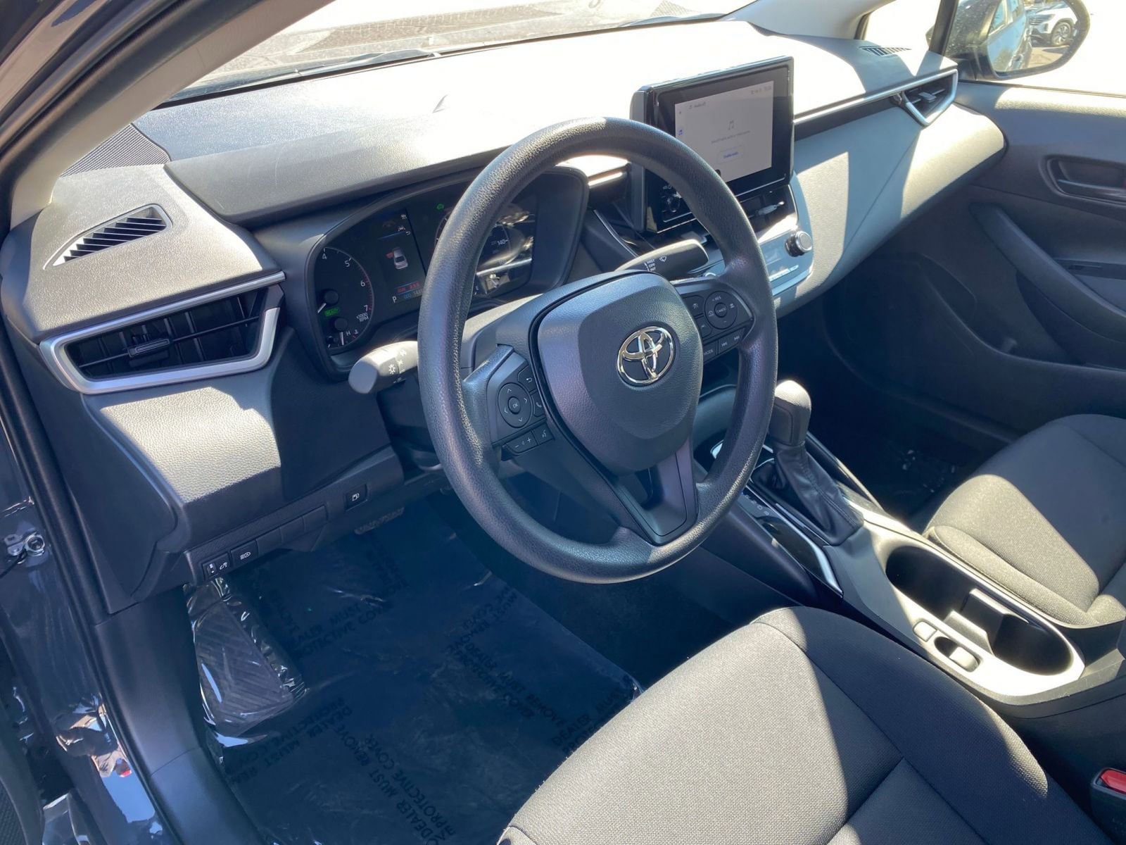 Thumbnail: 2025 Toyota Corolla - 34