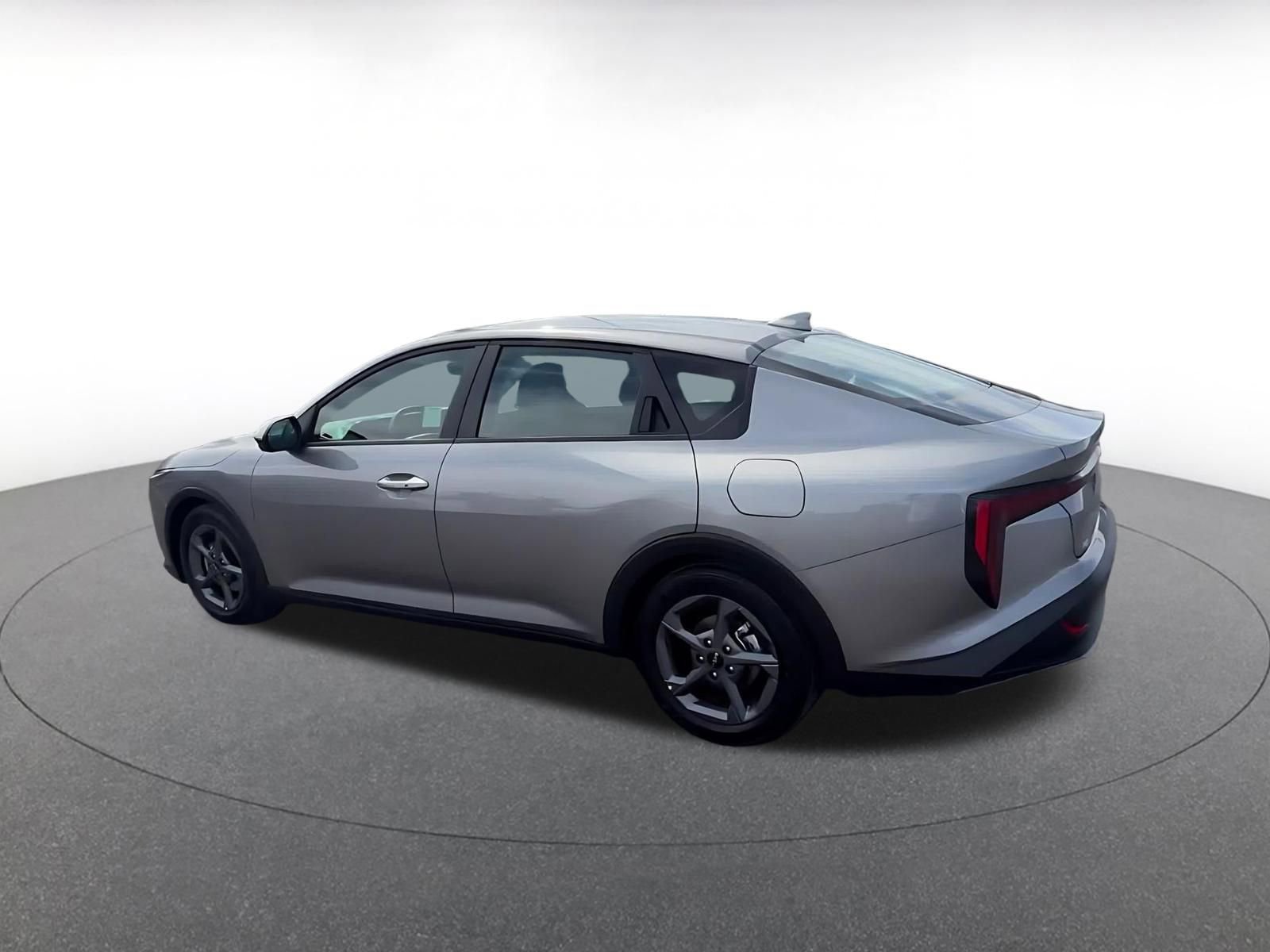 Thumbnail: 2025 Kia K4 - 10