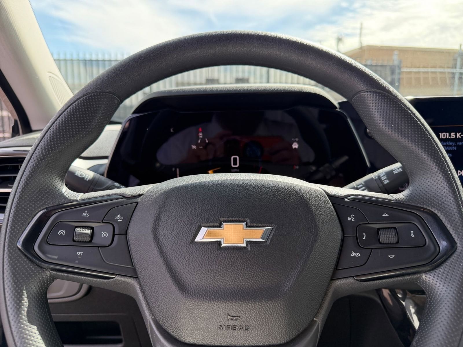Thumbnail: 2025 Chevrolet TrailBlazer - 27