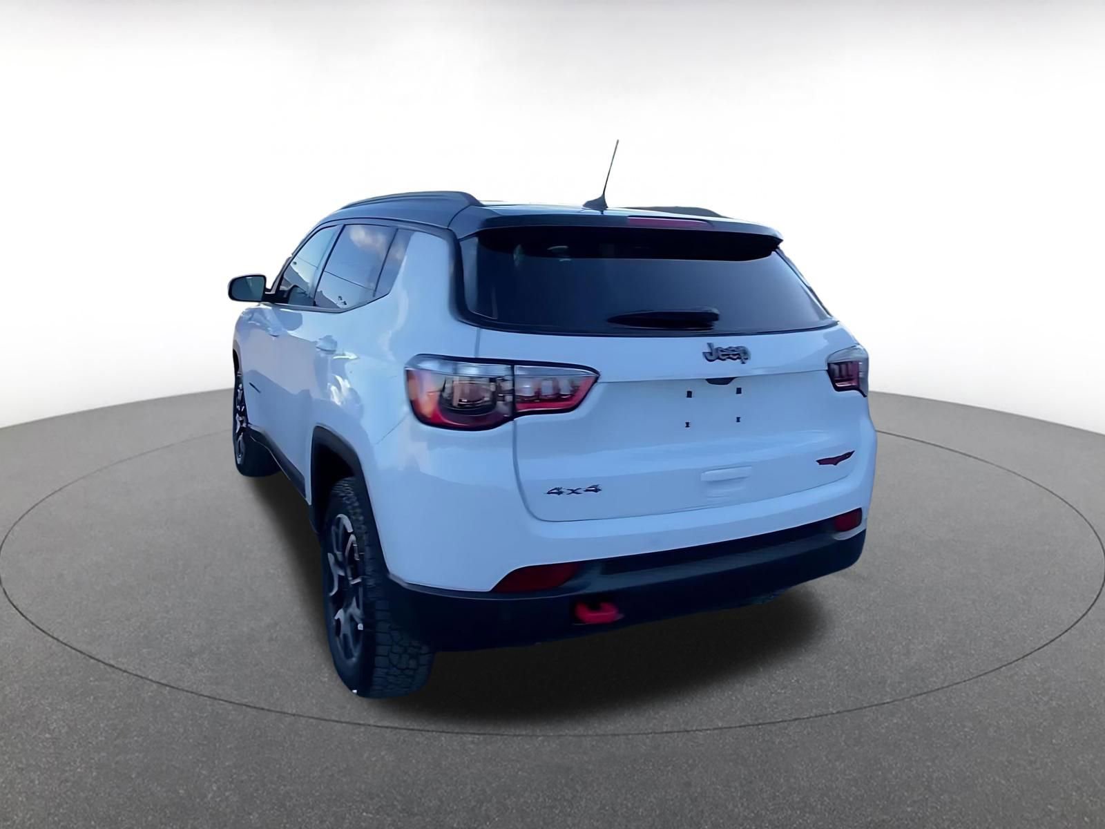 Thumbnail: 2025 Jeep Compass - 11