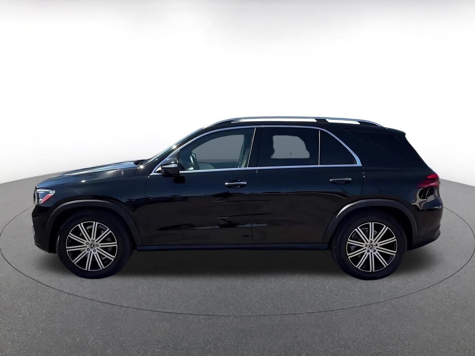 Thumbnail: 2026 Mercedes-Benz GLE - 9