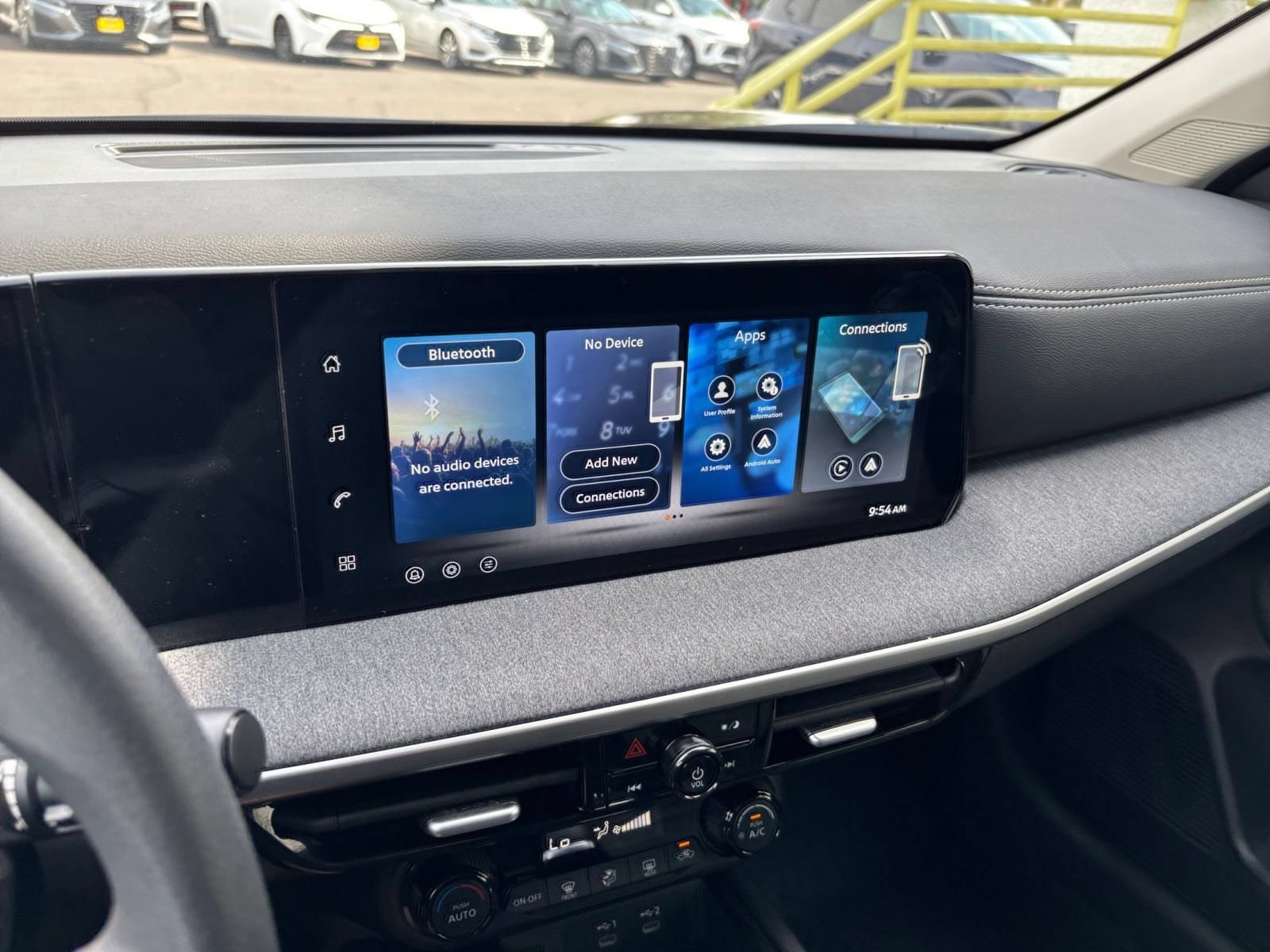Thumbnail: 2026 Nissan Kicks - 16