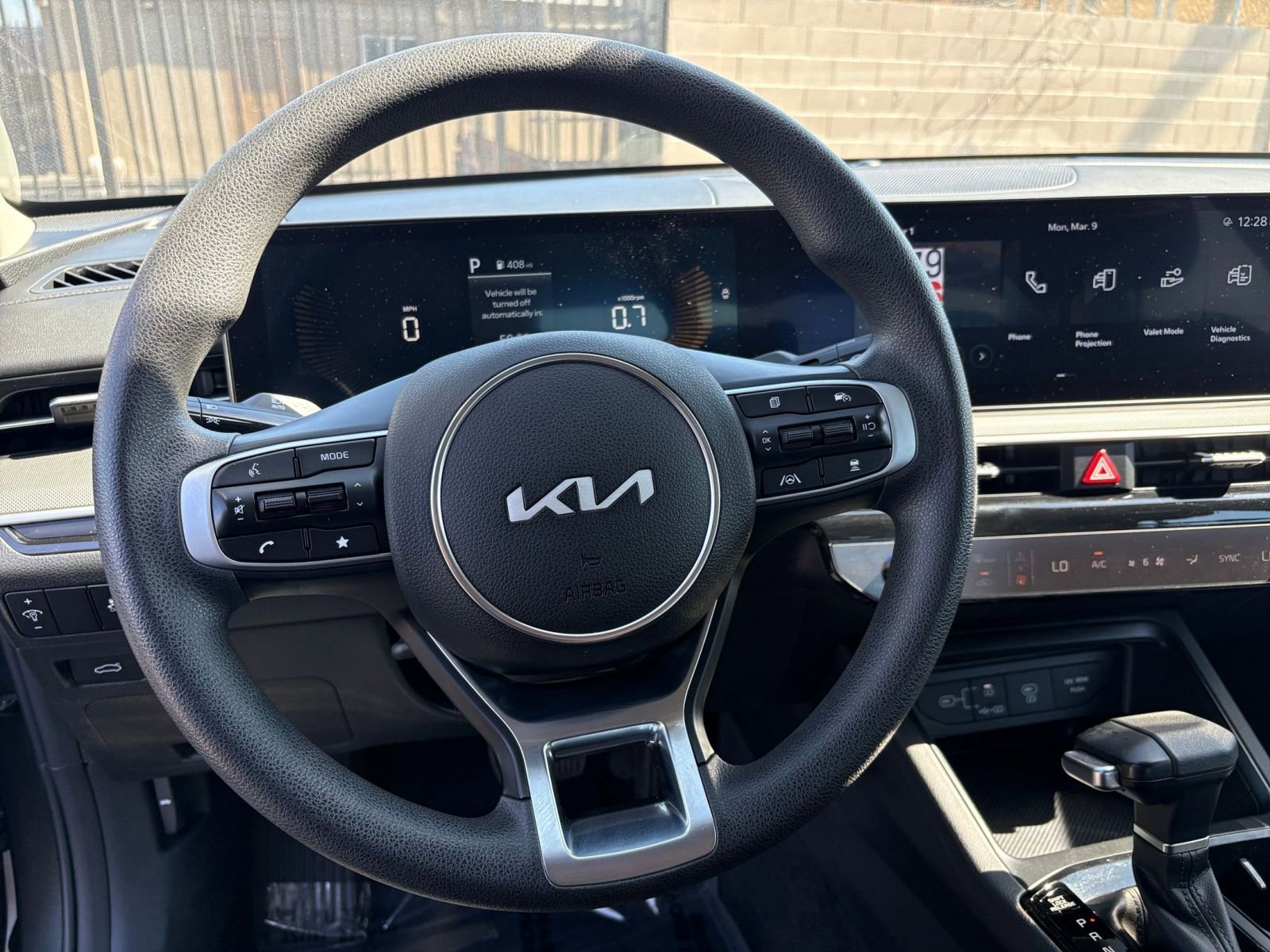 Thumbnail: 2025 Kia K5 - 27