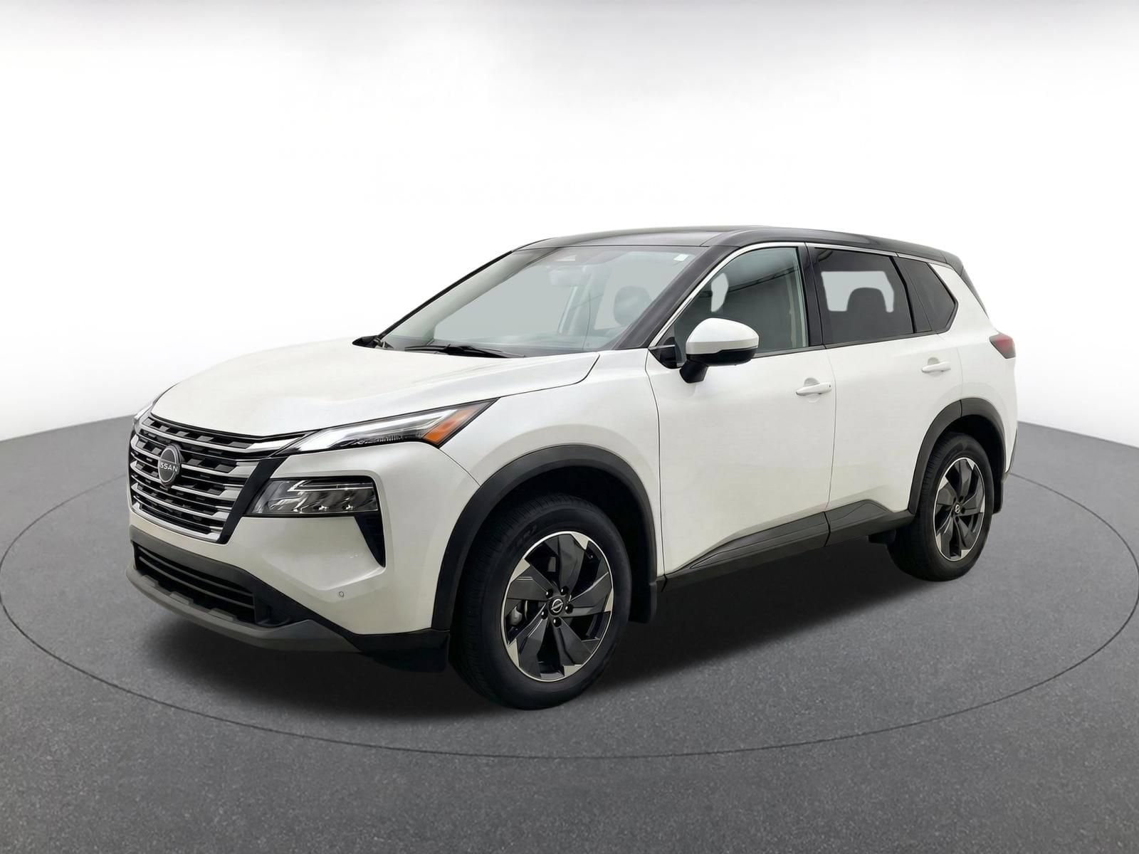Thumbnail: 2025 Nissan Rogue - 3