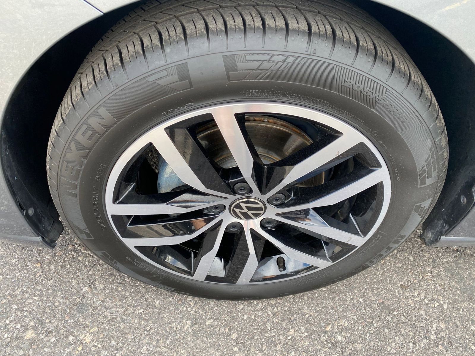 Thumbnail: 2025 Volkswagen Jetta - 30