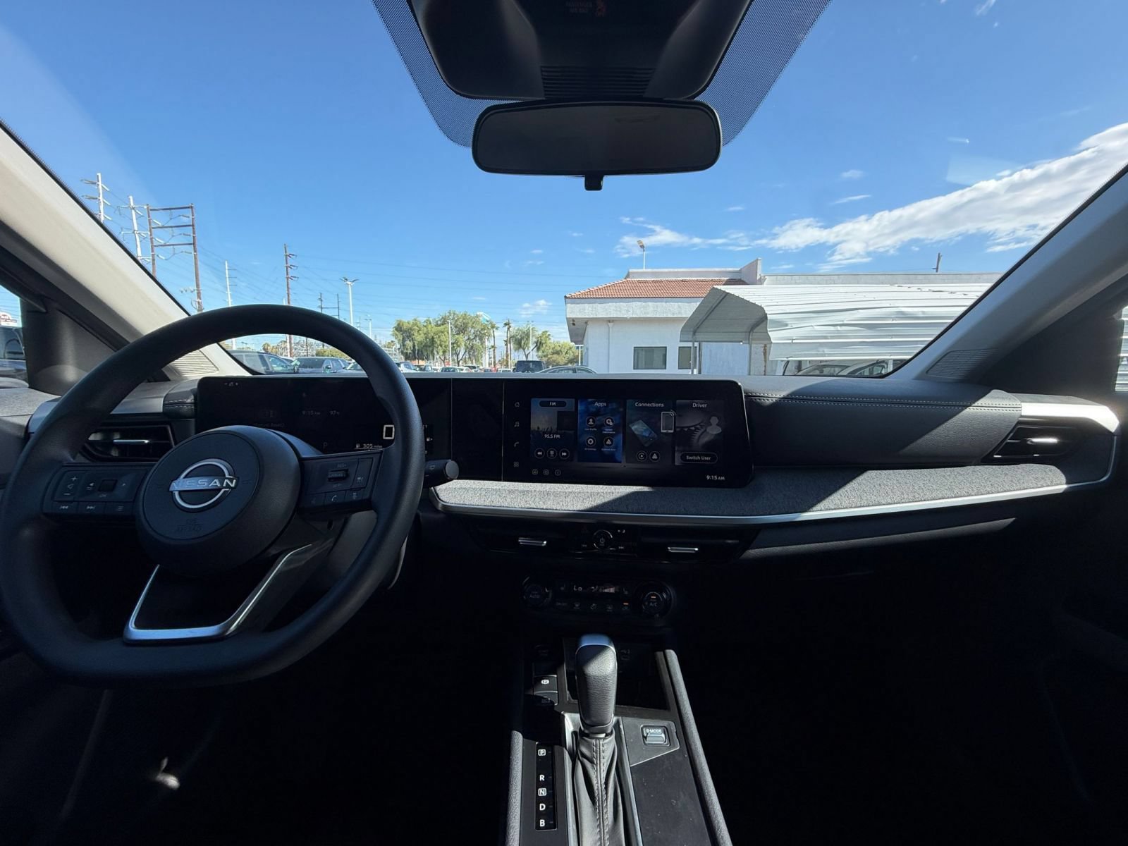 Thumbnail: 2026 Nissan Kicks - 32