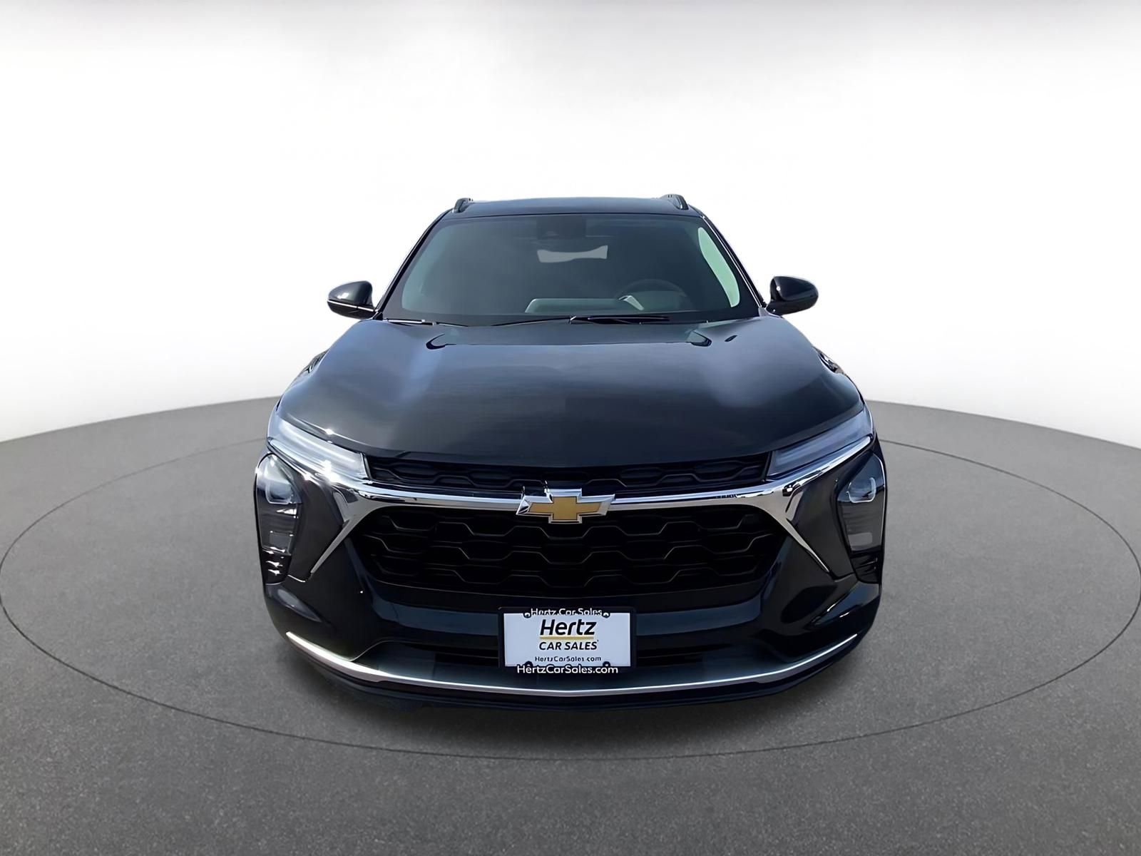 Thumbnail: 2025 Chevrolet Trax - 4