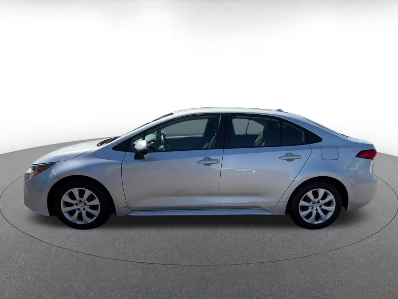 Thumbnail: 2025 Toyota Corolla - 9