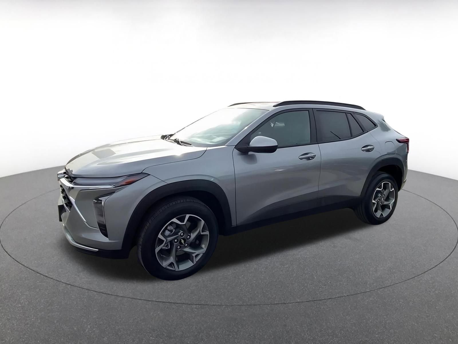 Thumbnail: 2025 Chevrolet Trax - 8