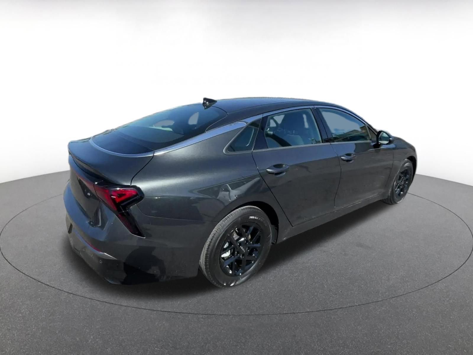 Thumbnail: 2025 Kia K5 - 15