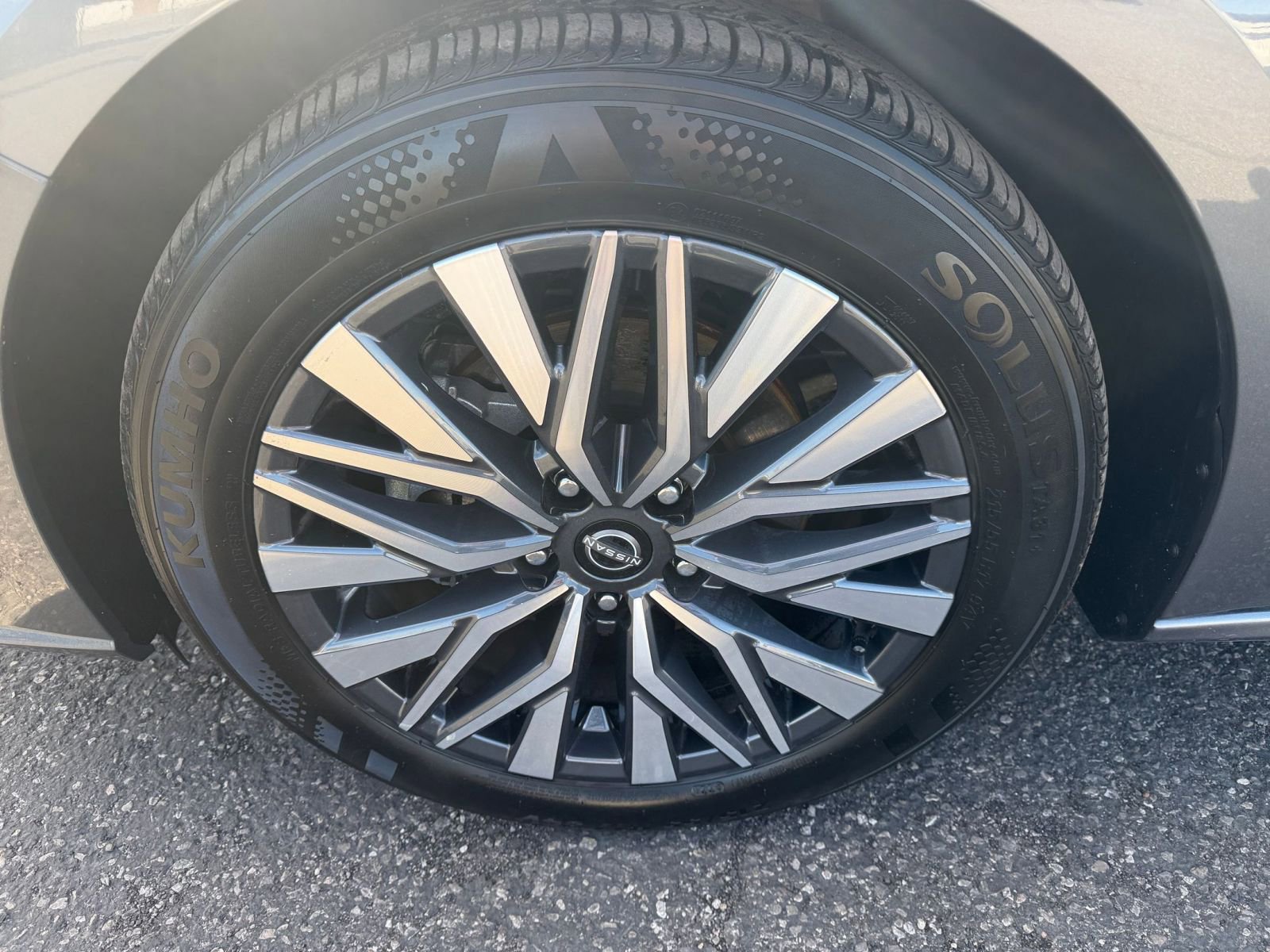 Thumbnail: 2025 Nissan Altima - 30