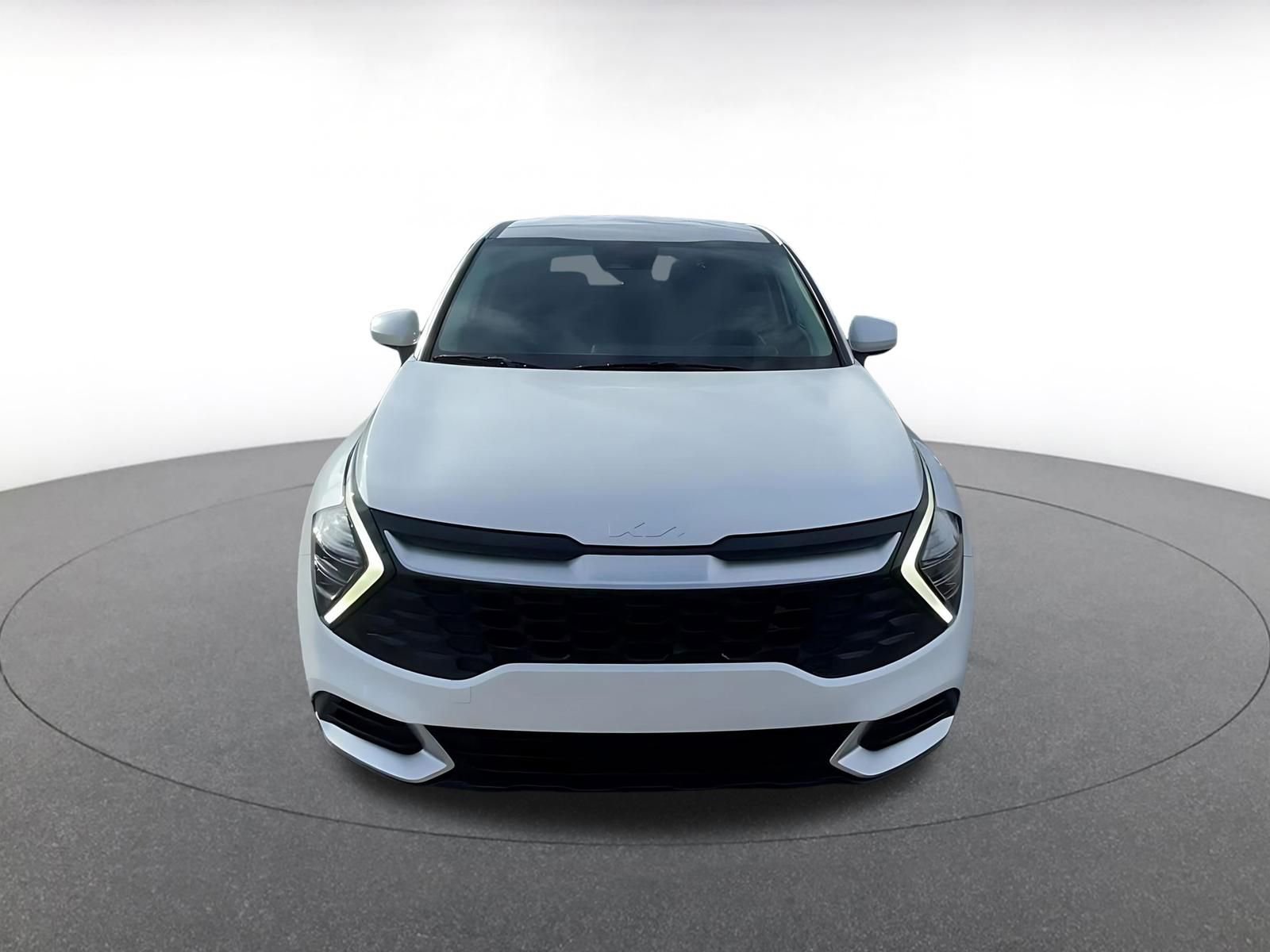 Thumbnail: 2025 Kia Sportage - 4