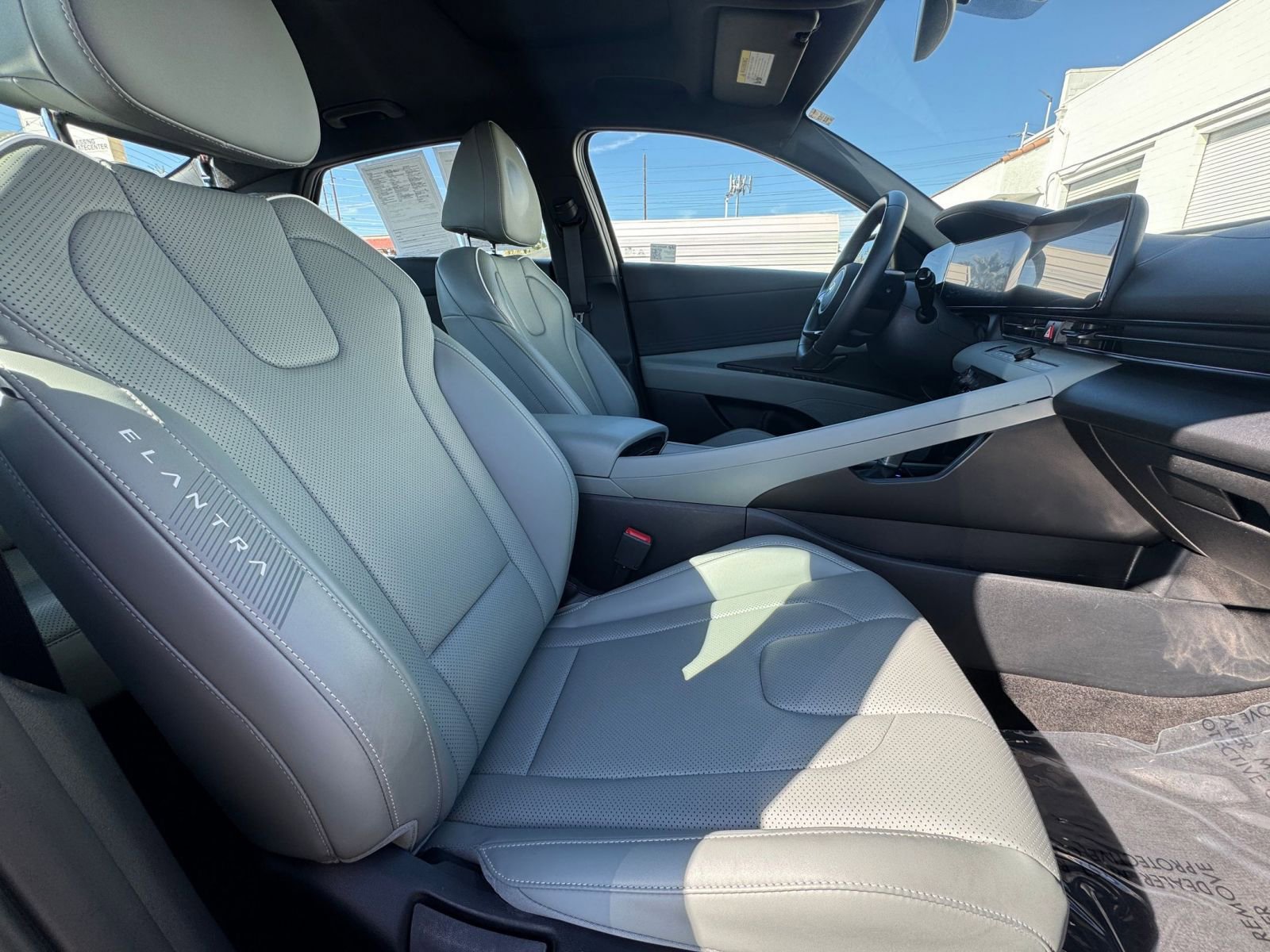 Thumbnail: 2025 Hyundai Elantra - 34