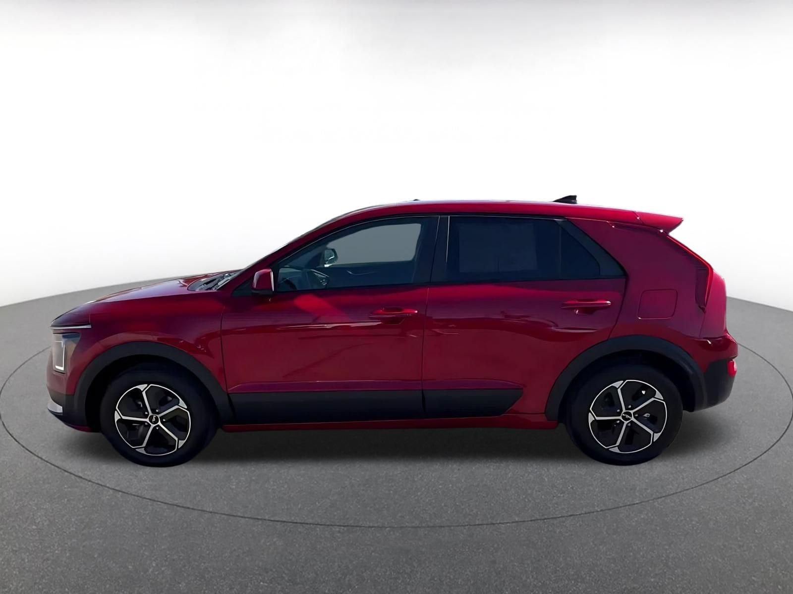 Thumbnail: 2026 Kia Niro - 9