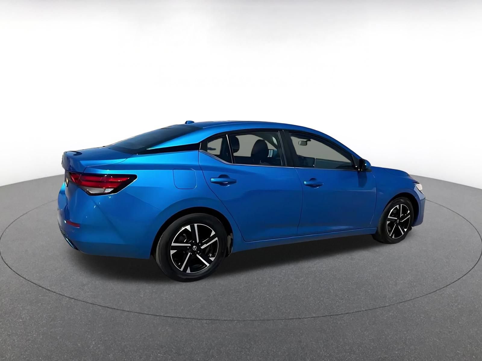 Thumbnail: 2025 Nissan Sentra - 13