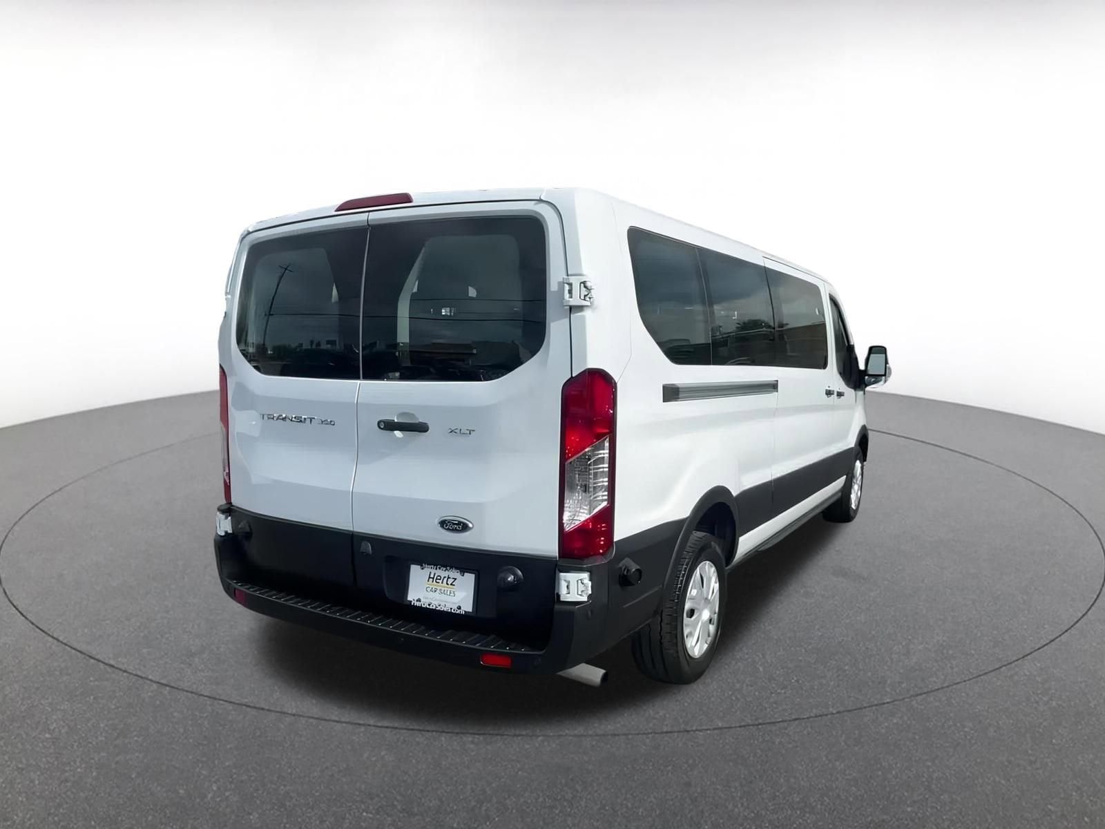 Thumbnail: 2024 Ford Econoline - 12