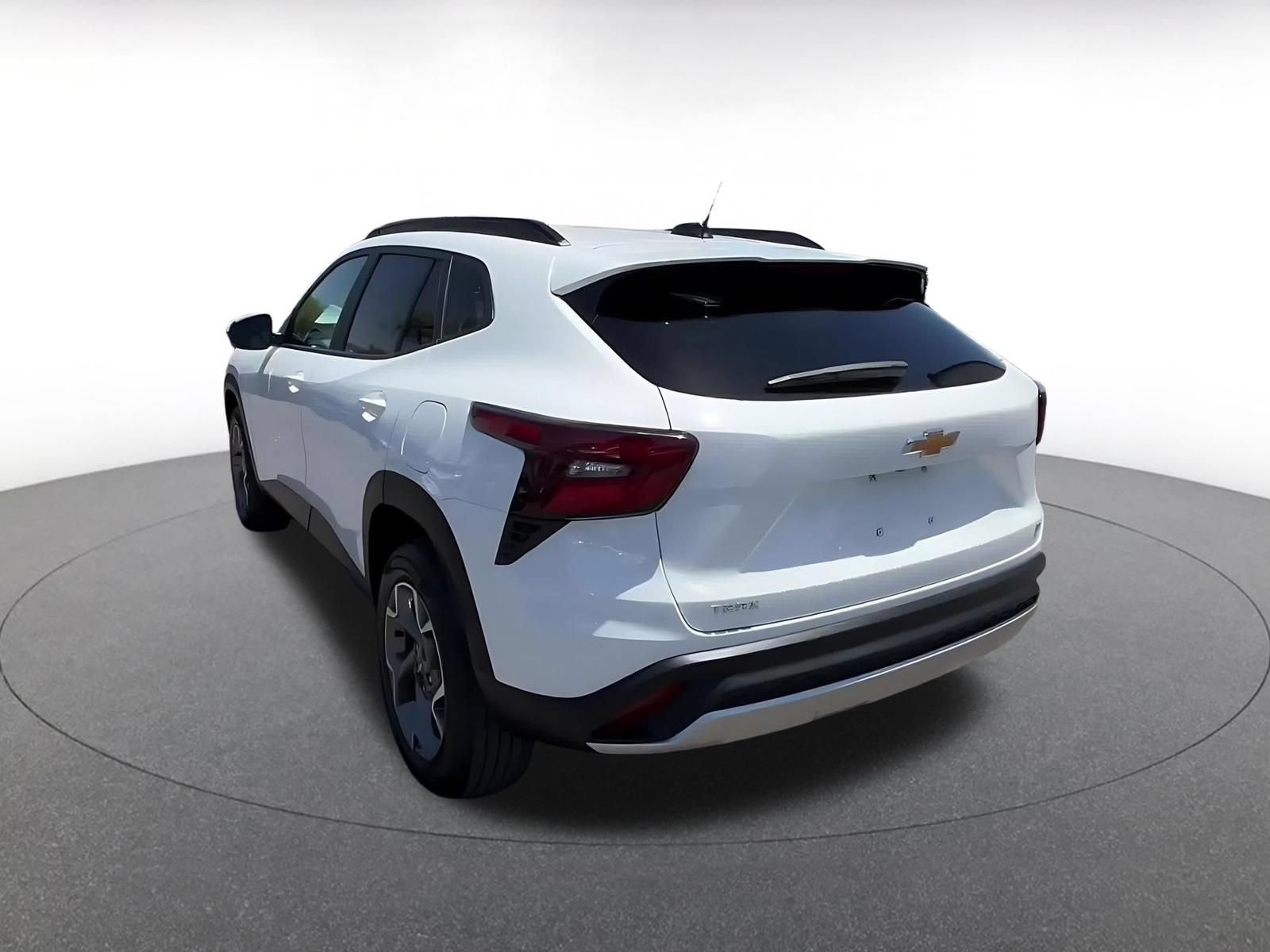 Thumbnail: 2025 Chevrolet Trax - 10