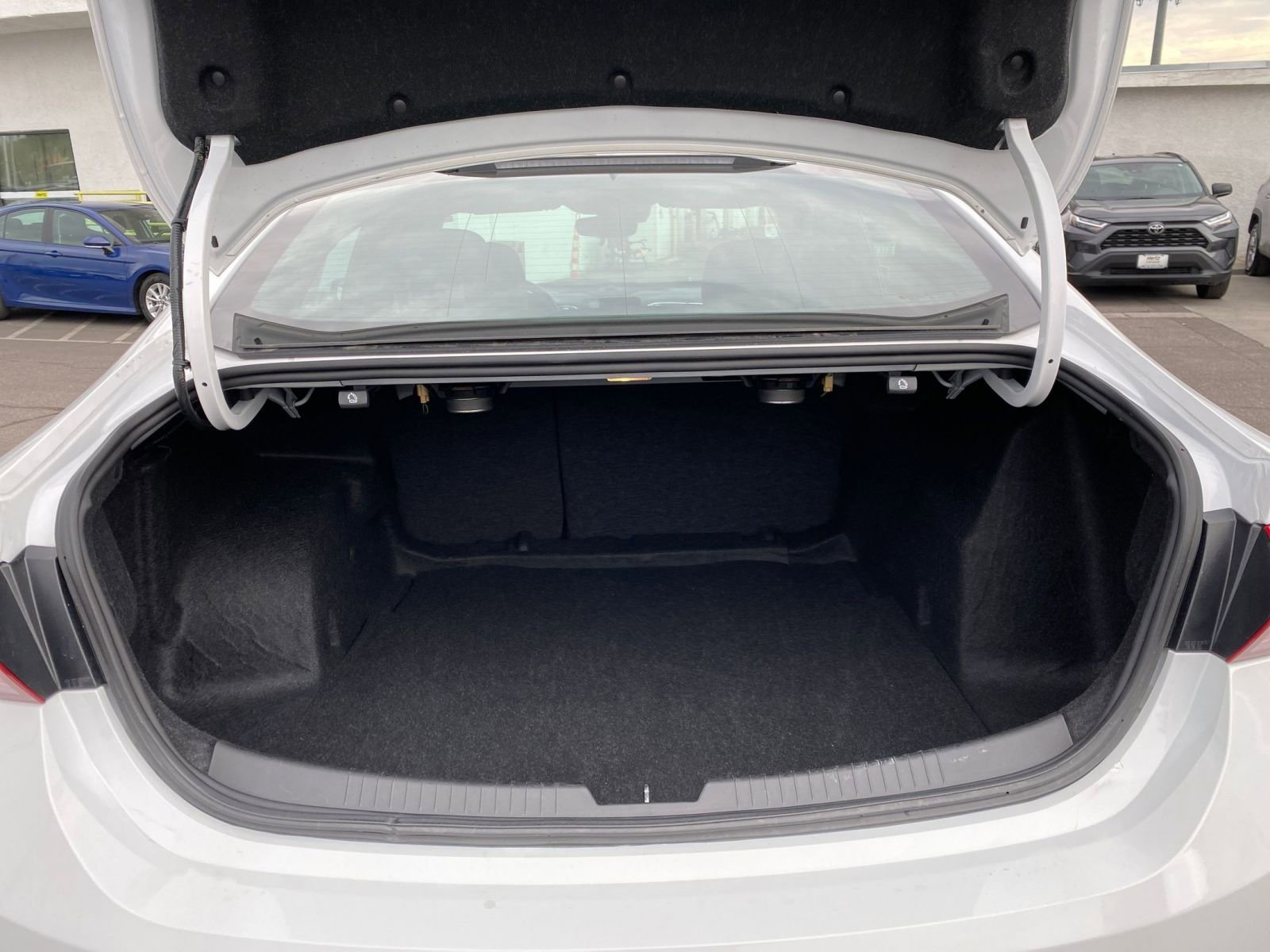 Thumbnail: 2024 Chevrolet Malibu - 31