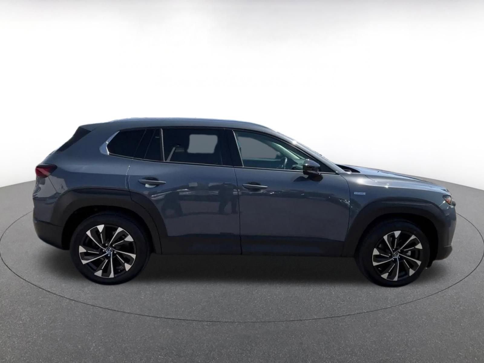 Thumbnail: 2025 Mazda CX-50 - 16