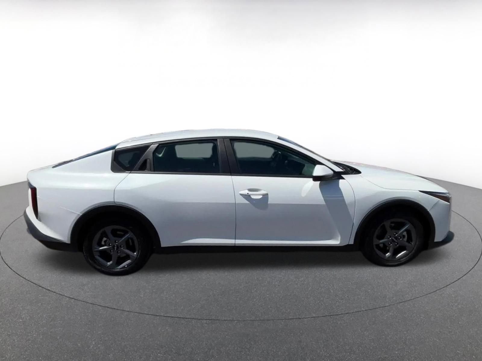 Thumbnail: 2025 Kia K4 - 16
