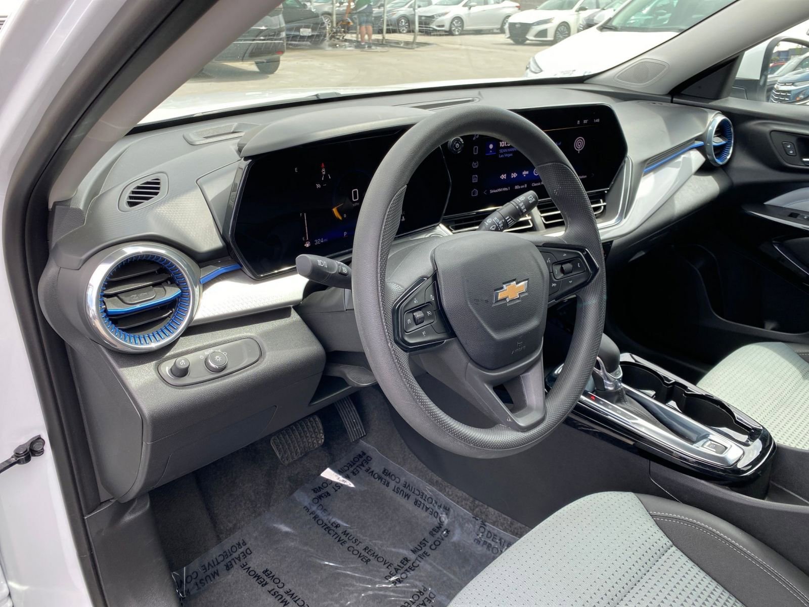 Thumbnail: 2025 Chevrolet Trax - 33