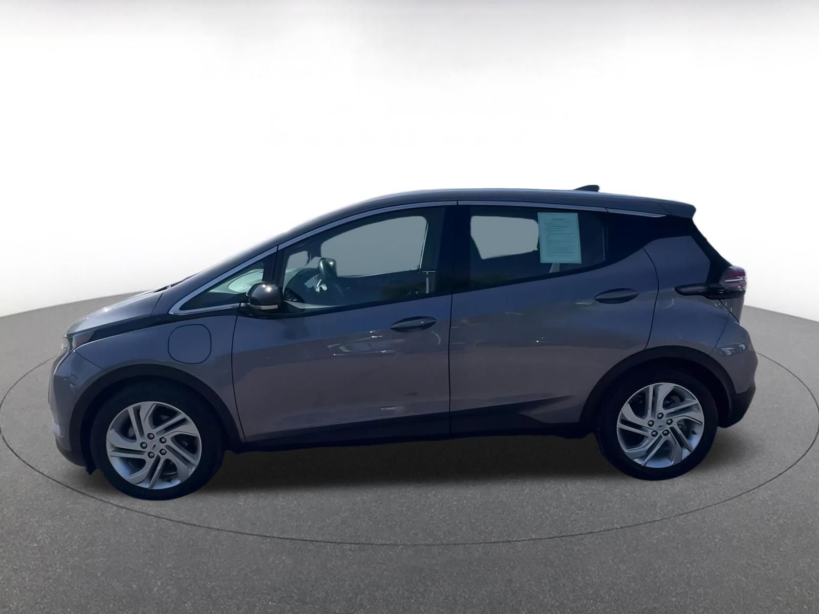 Thumbnail: 2023 Chevrolet Bolt EV - 9