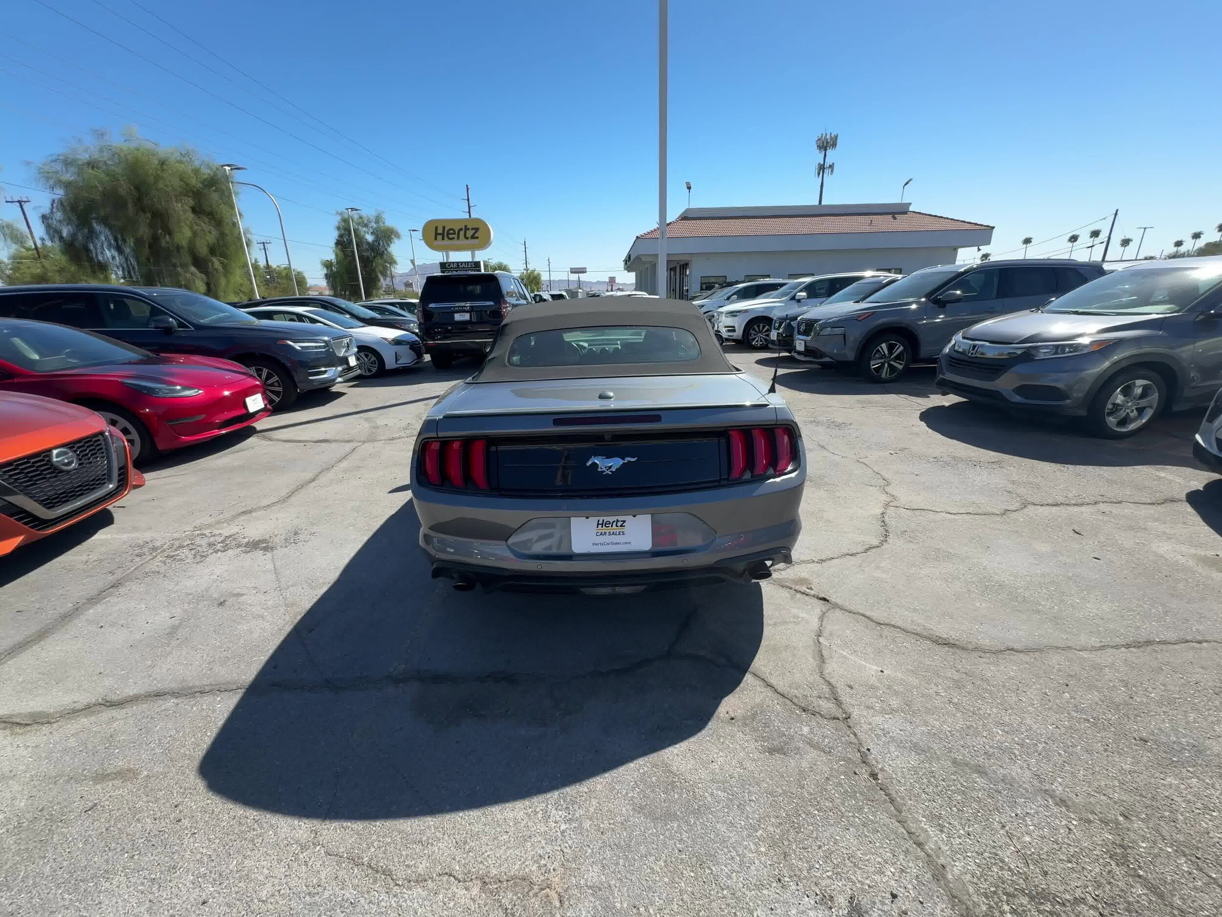 2022 Ford Mustang  16